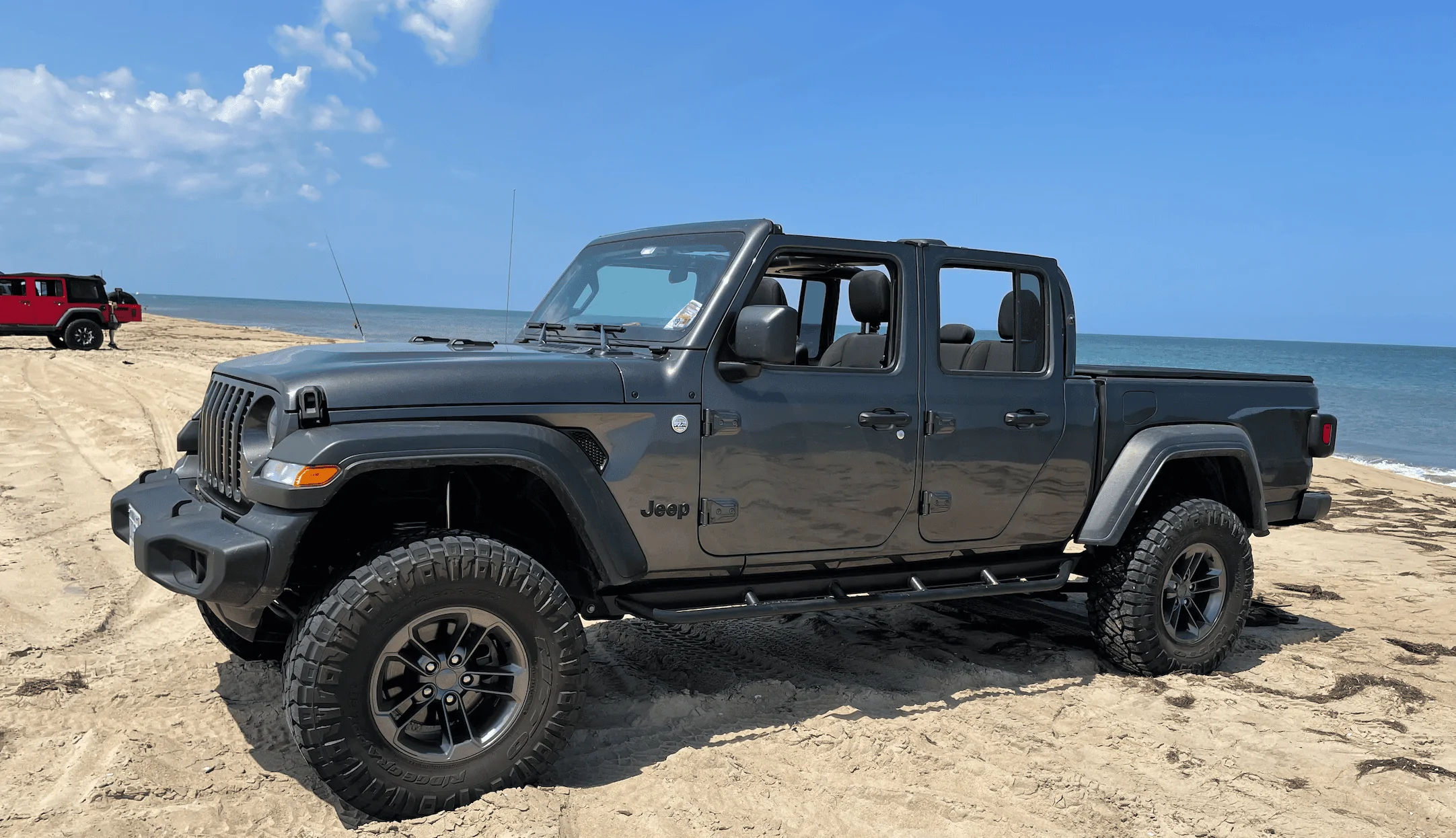 Jeep Gladiator 2020 Sport S Max Tow - $36,500 Screen Shot 2022-11-08 at 6.07.58 PM