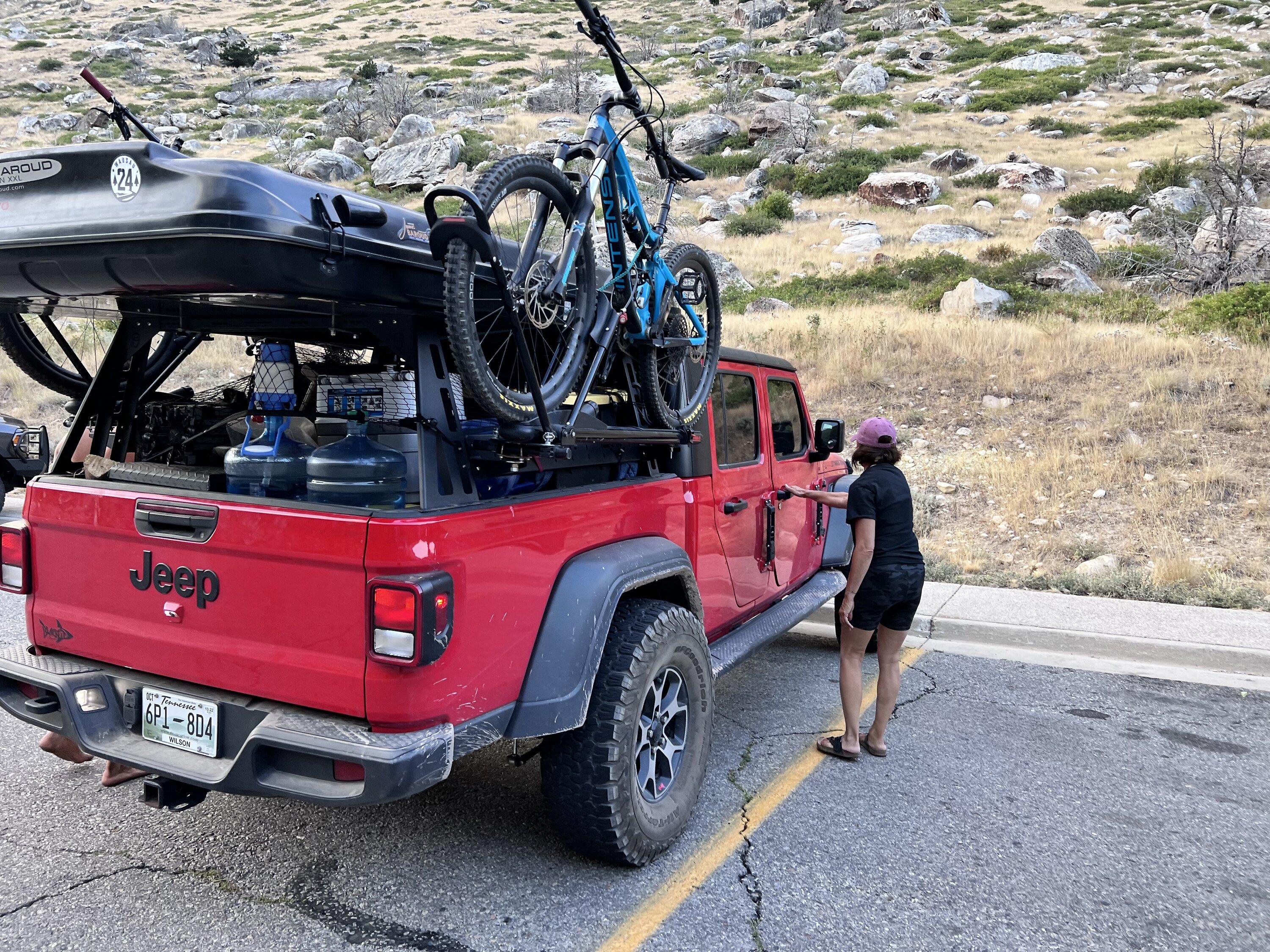 Jeep Gladiator Doing truck stuff in a Jeep!!!!! 6BEC0AA7-CC8B-45DF-8BC3-F5B239ABD182