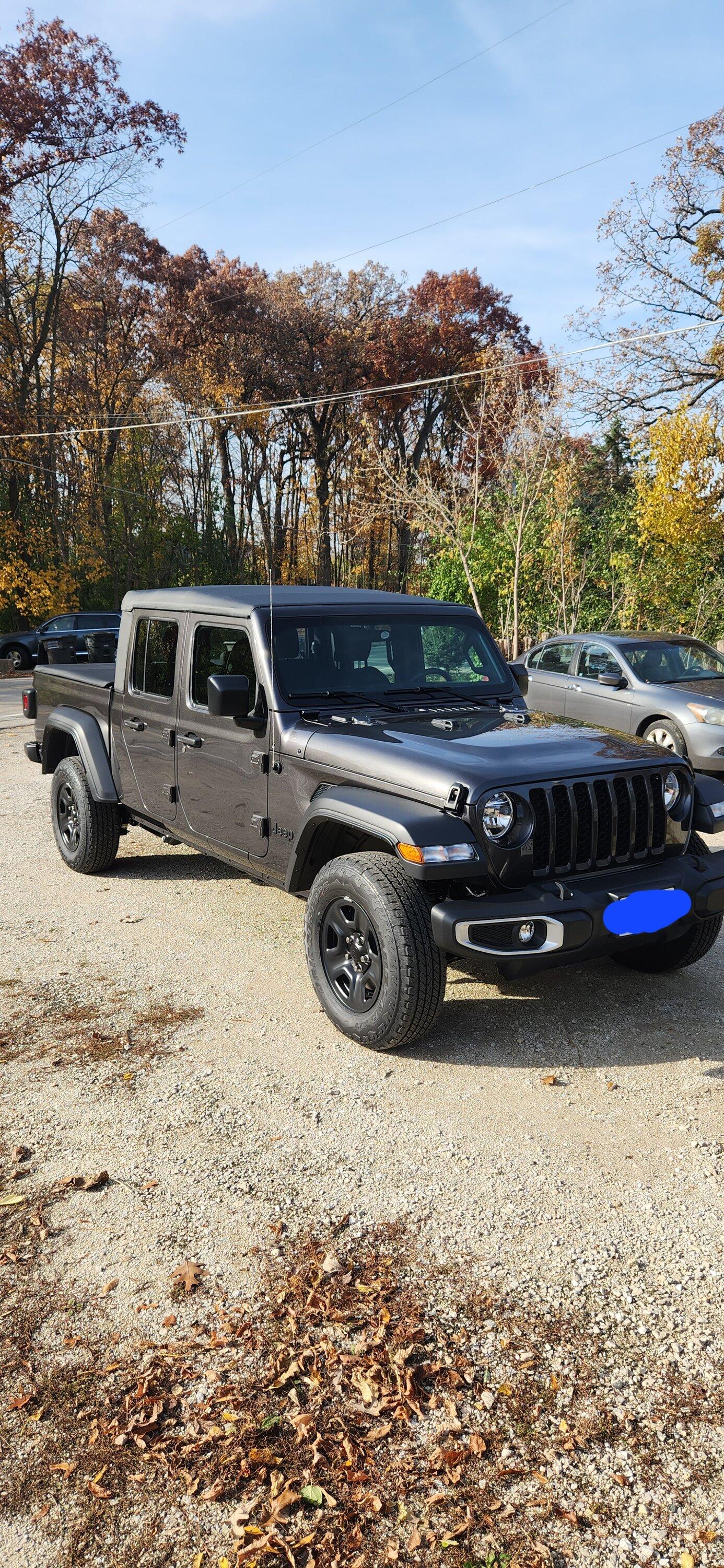 Jeep Gladiator Took Delivery of Your JT? Sign in Here! 20221101_193603