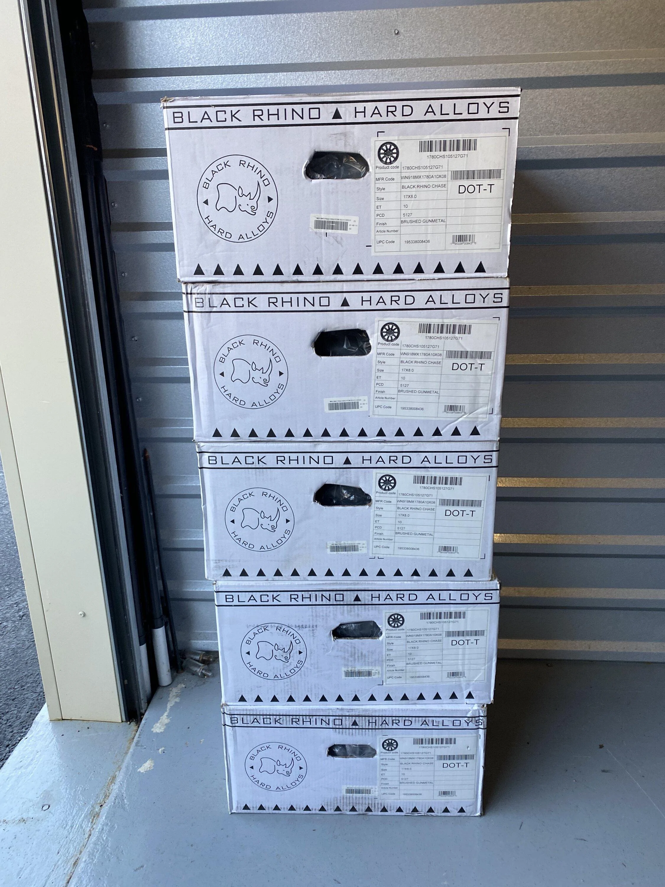 Jeep Gladiator BRAND NEW BLACK RHINO CHASE WHEELS IMG_3927