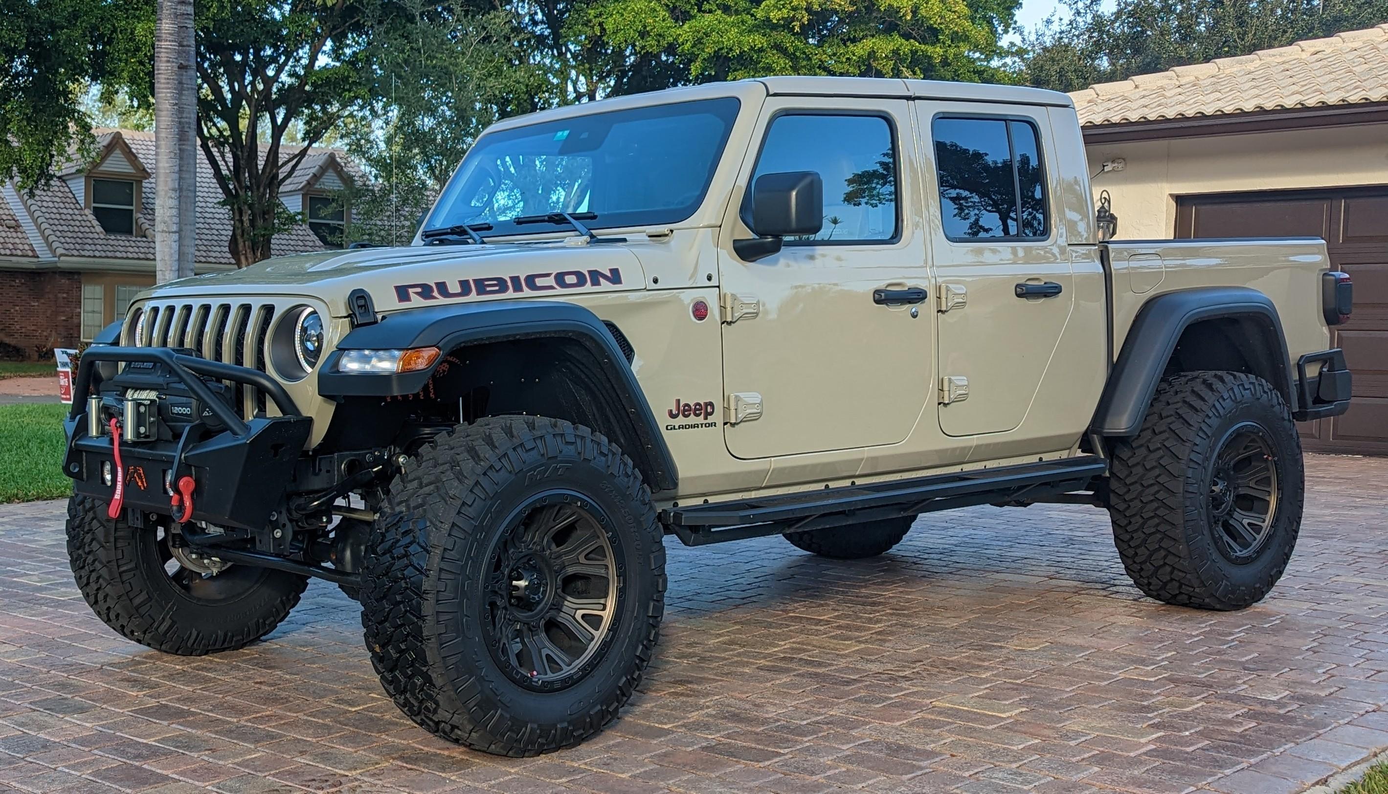 Jeep Gladiator 2022 Gobi Rubicon Build PXL_20221108_130244210~2