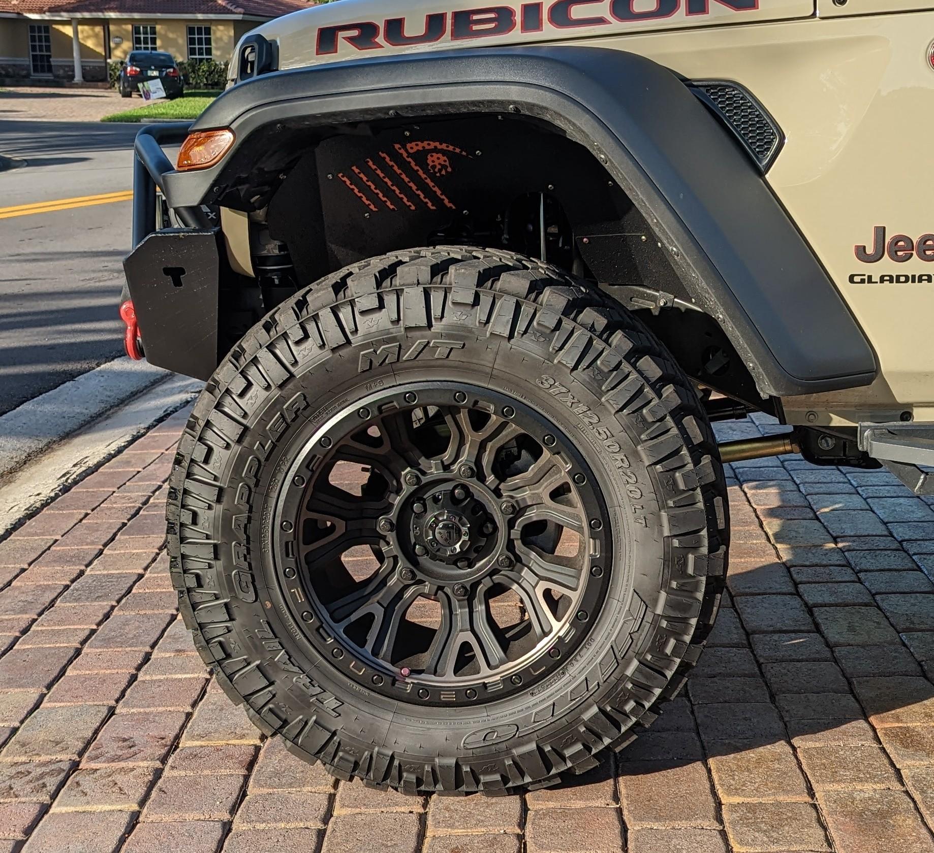 Jeep Gladiator 2022 Gobi Rubicon Build PXL_20221108_130326768~3