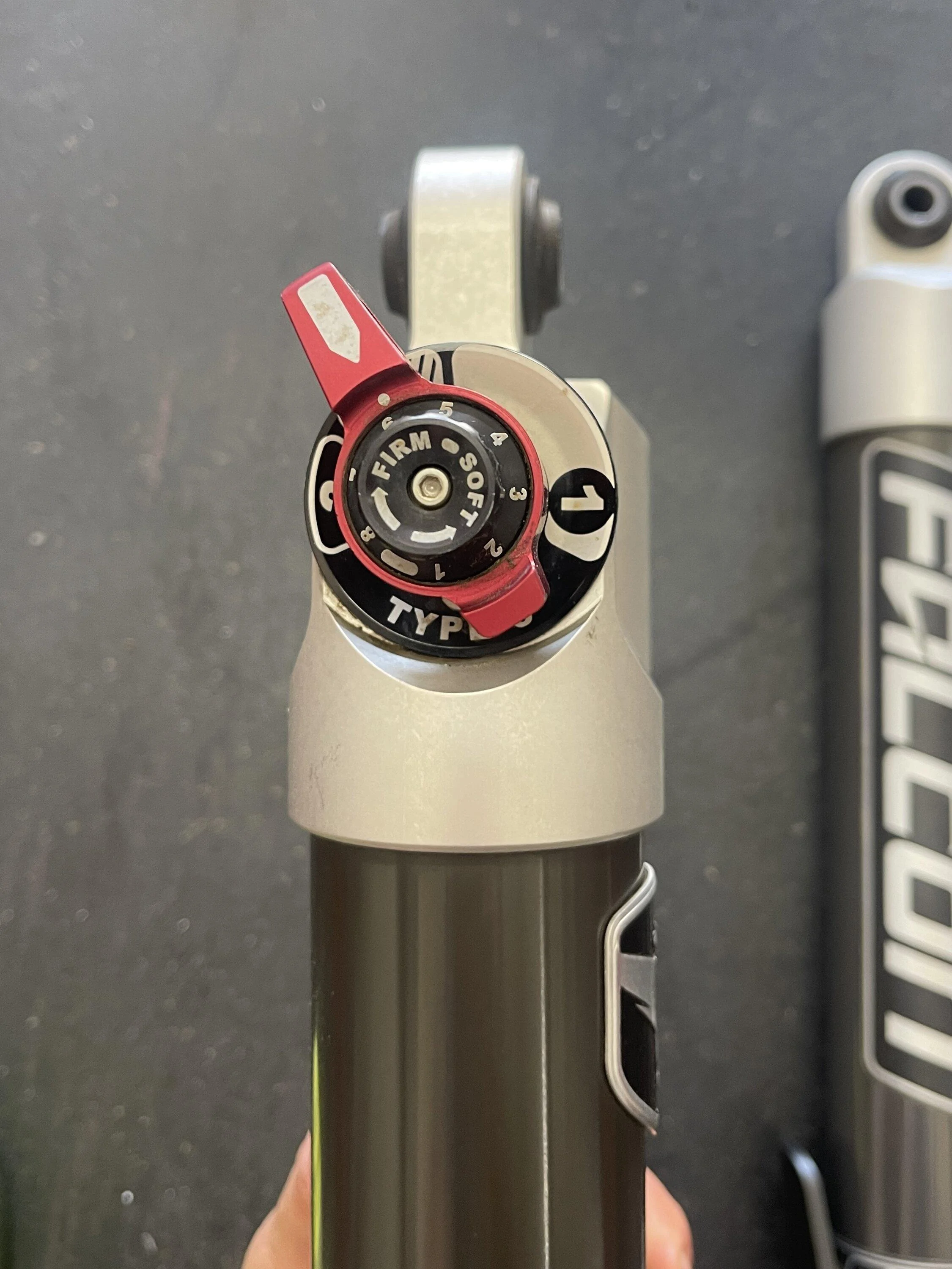 Jeep Gladiator Falcon 3.3 2-3" Full Gas Shocks ($1300) IMG_4444