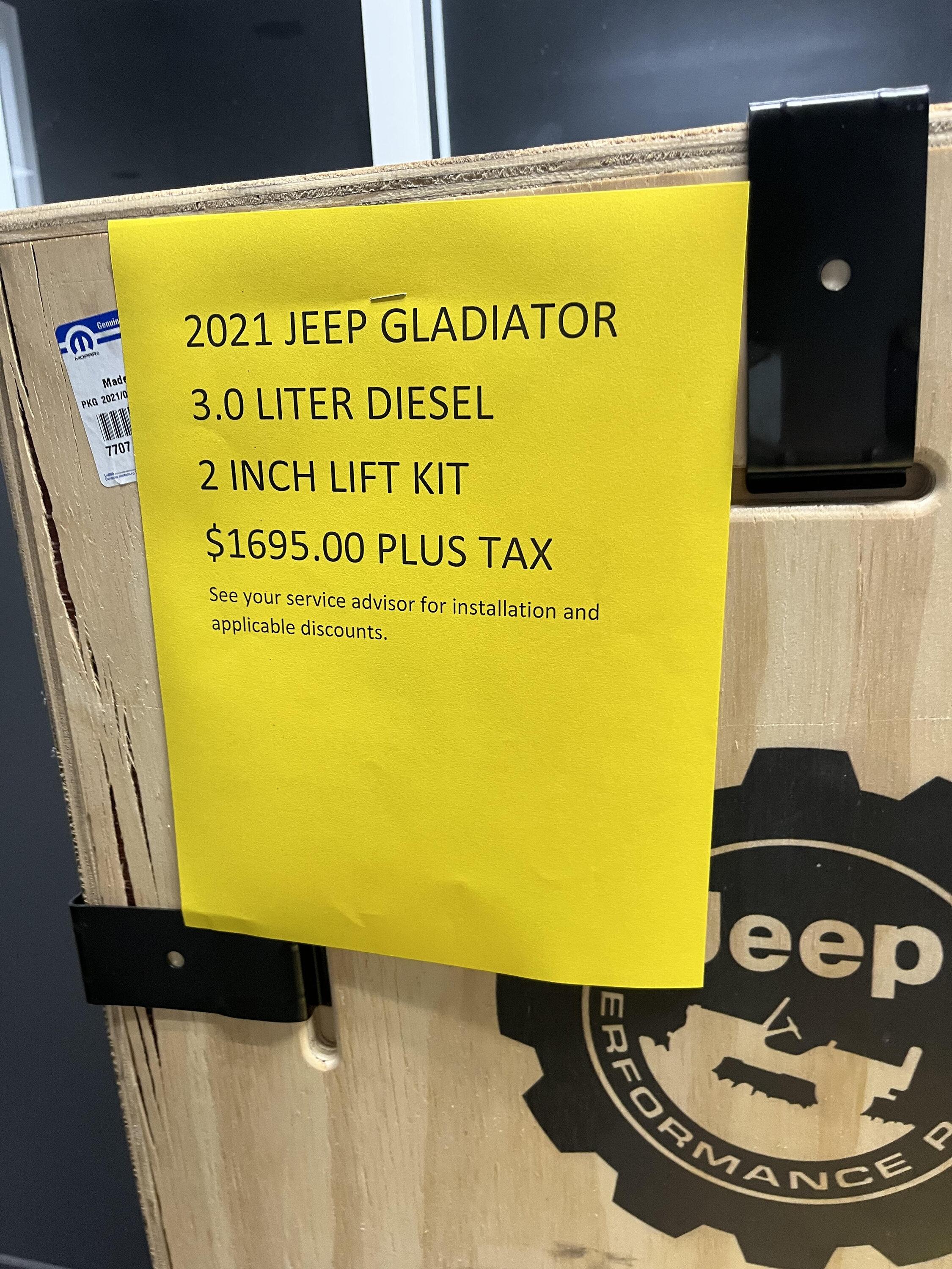 Jeep Gladiator Recent trip to the Dealer (LED) + Some Mopar lifts in the lobby j2
