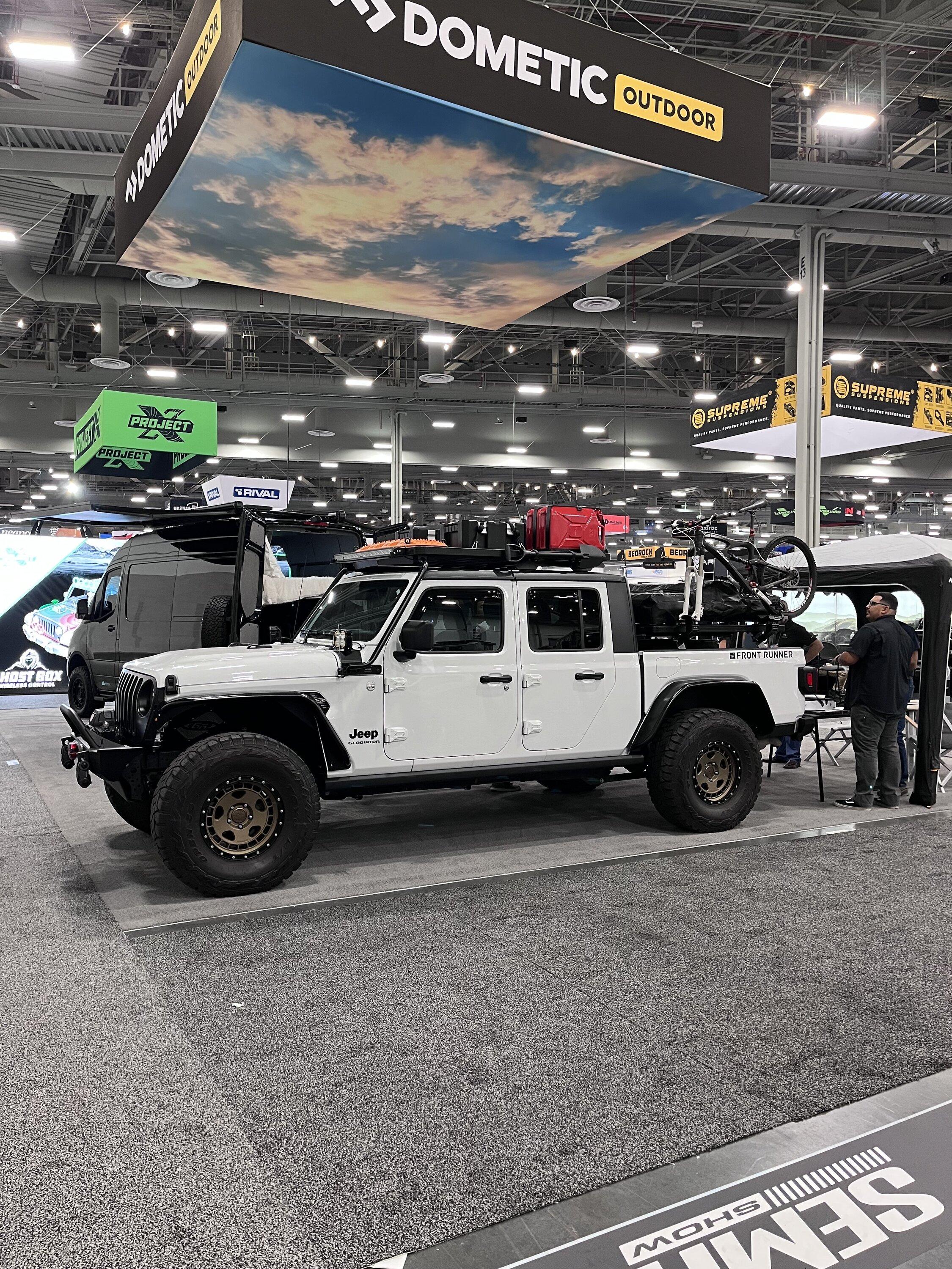 Jeep Gladiator JEEPS WE SAW AT SEMA IMG_1302