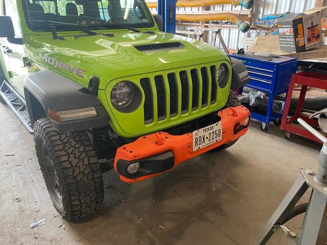 Jeep Gladiator What the heck is this?  Is this real?  Aluminum Rubicon 3 piece bumper... IMG_4762