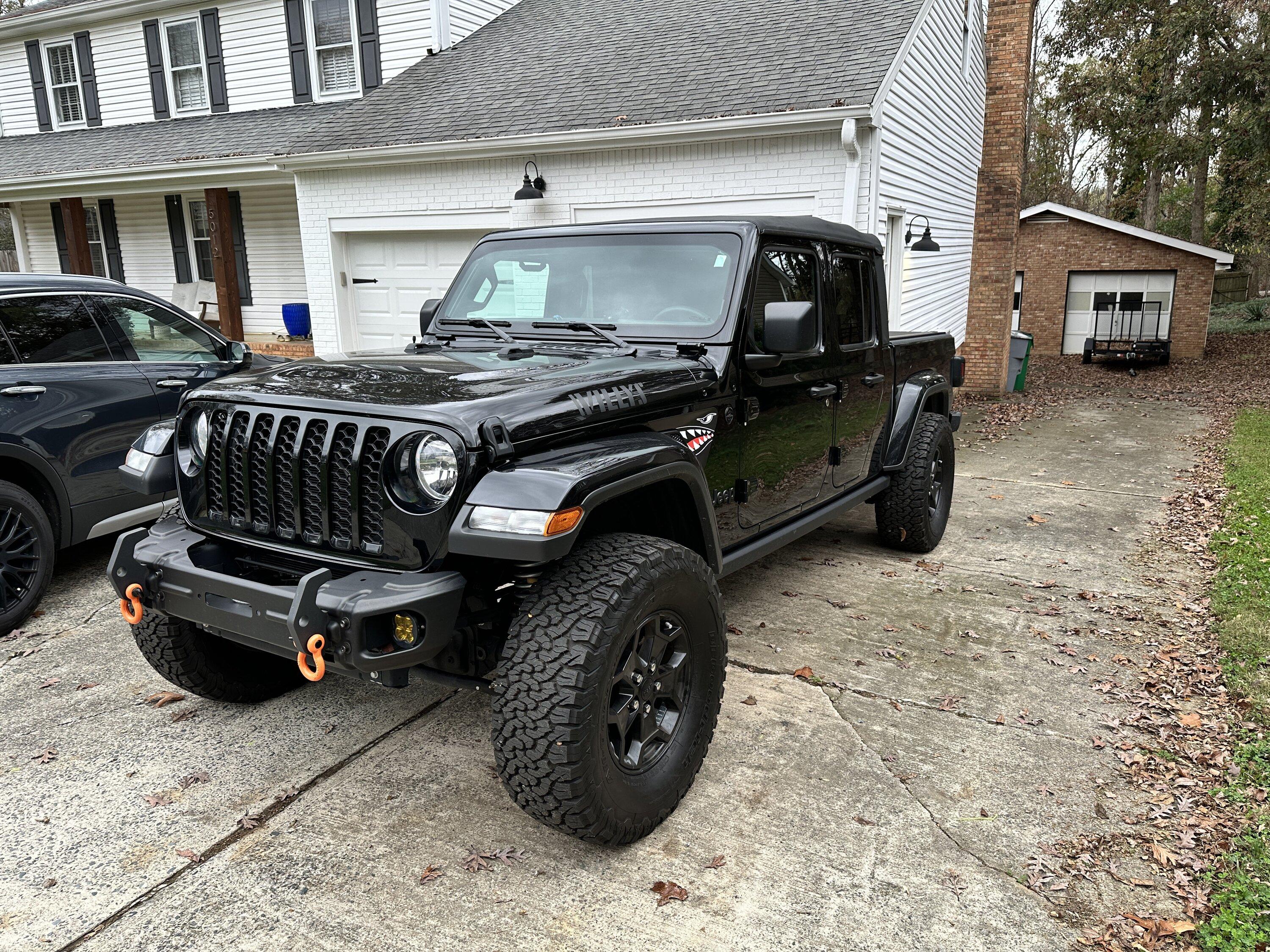 Jeep Gladiator 35s and No Lift Thread 20221112_202638737_iOS