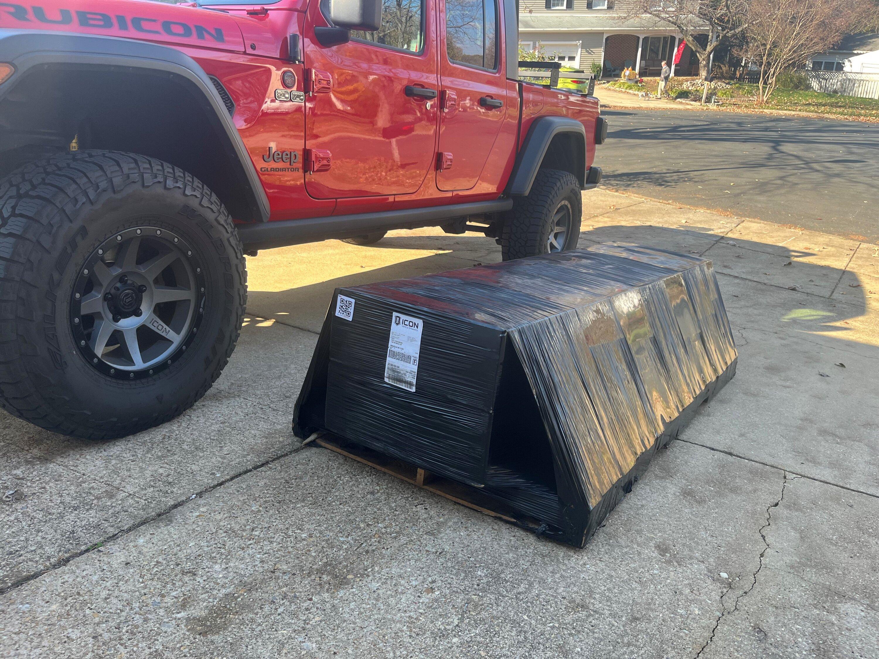 Jeep Gladiator Icon Rock Sliders jee