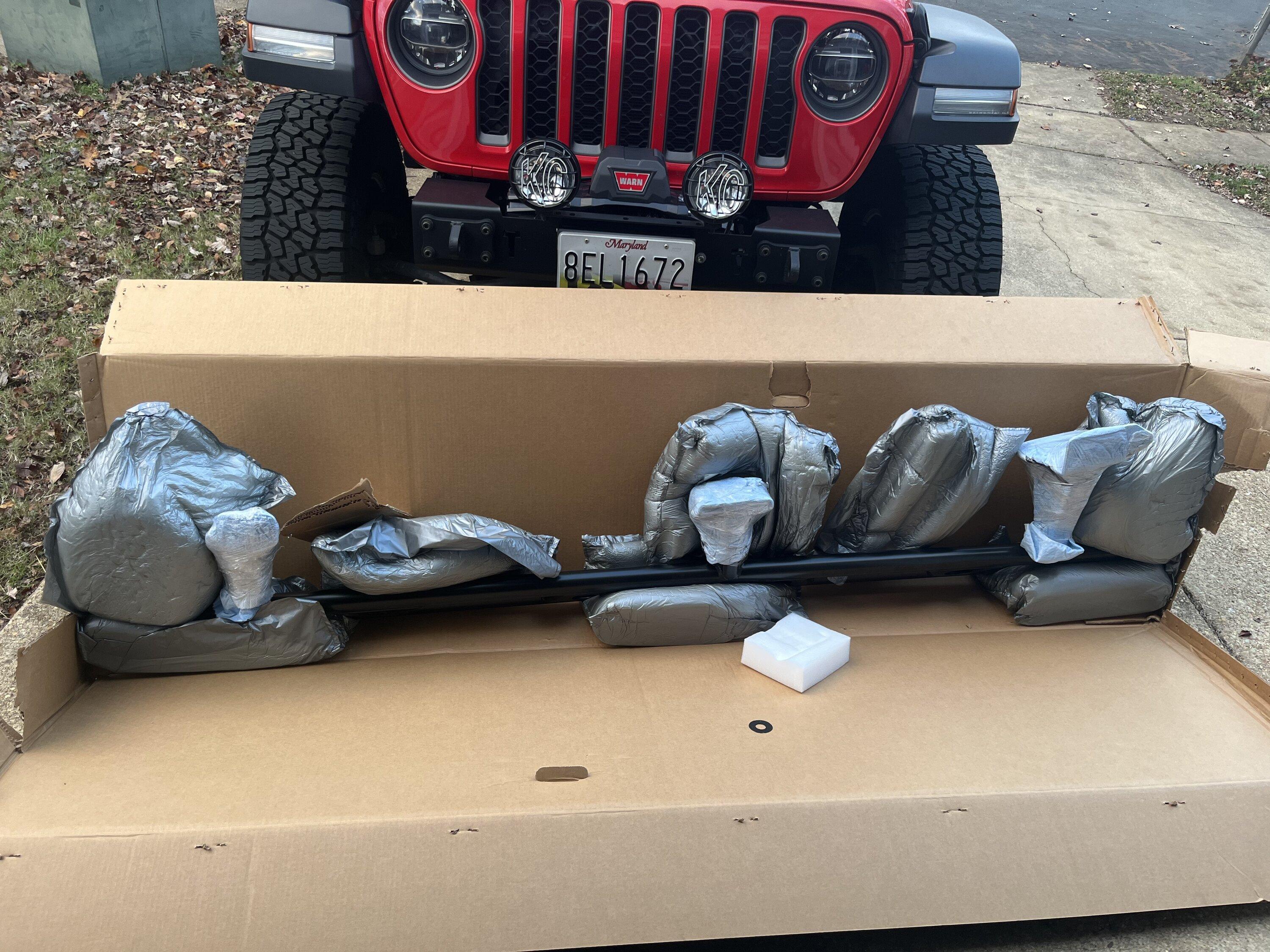 Jeep Gladiator Icon Rock Sliders AC3D5A02-250E-4090-B832-2AC41EC70EF4