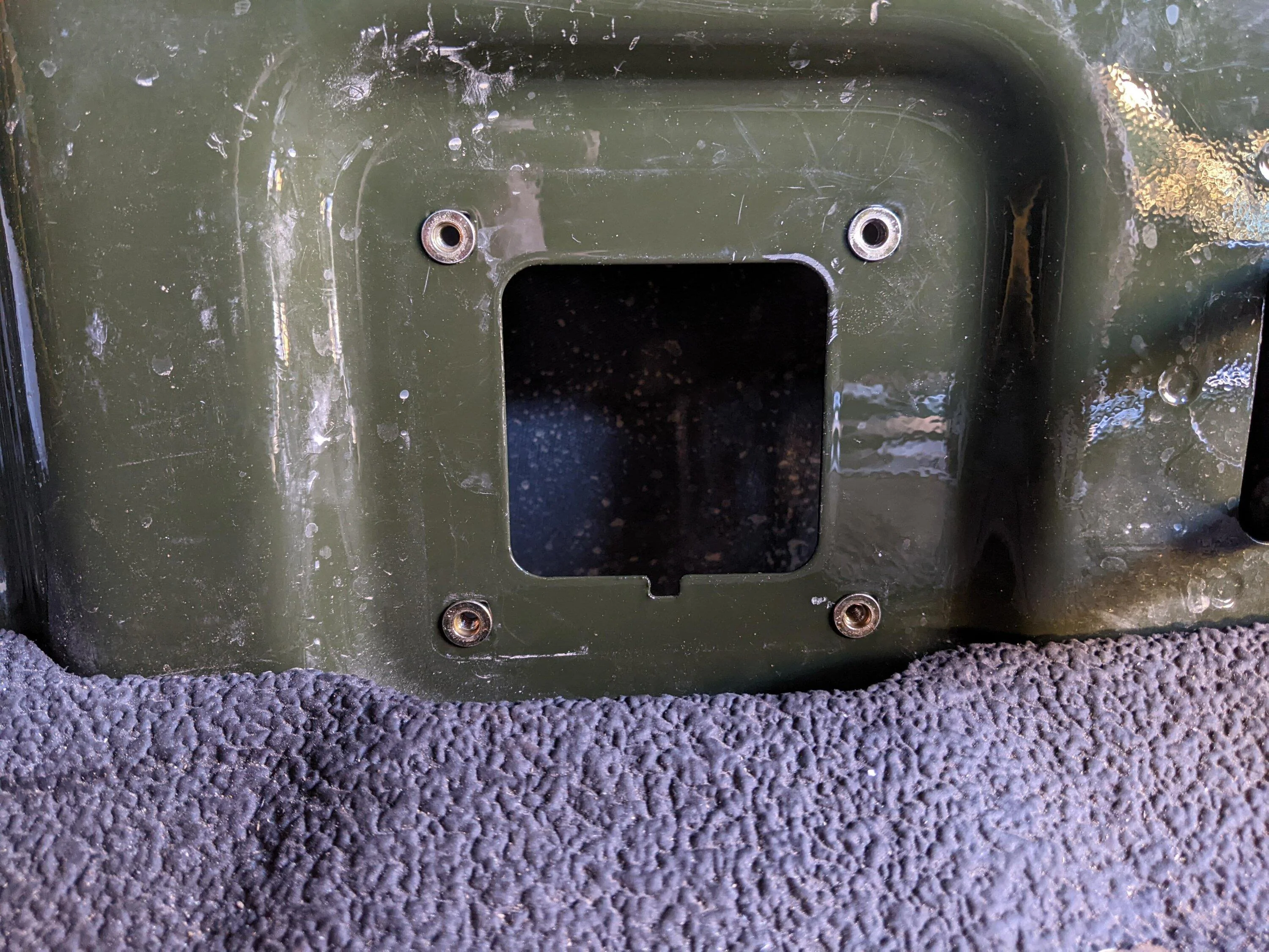 Jeep Gladiator No bed power? No problem! $9.99 do it yourself. PXL_20221028_144919986