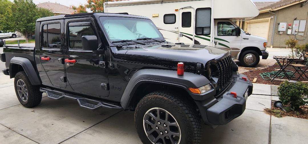 Jeep Gladiator FOR SALE- priced lower!  2021 Gladiator Sport Max Tow Pkg G2