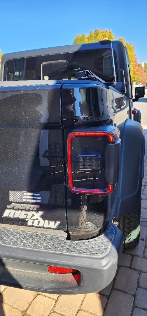 Jeep Gladiator FOR SALE- priced lower!  2021 Gladiator Sport Max Tow Pkg LED brake lamps