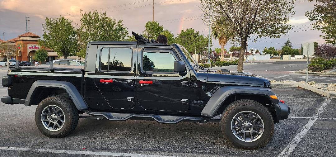 Jeep Gladiator FOR SALE- priced lower!  2021 Gladiator Sport Max Tow Pkg G4- top down