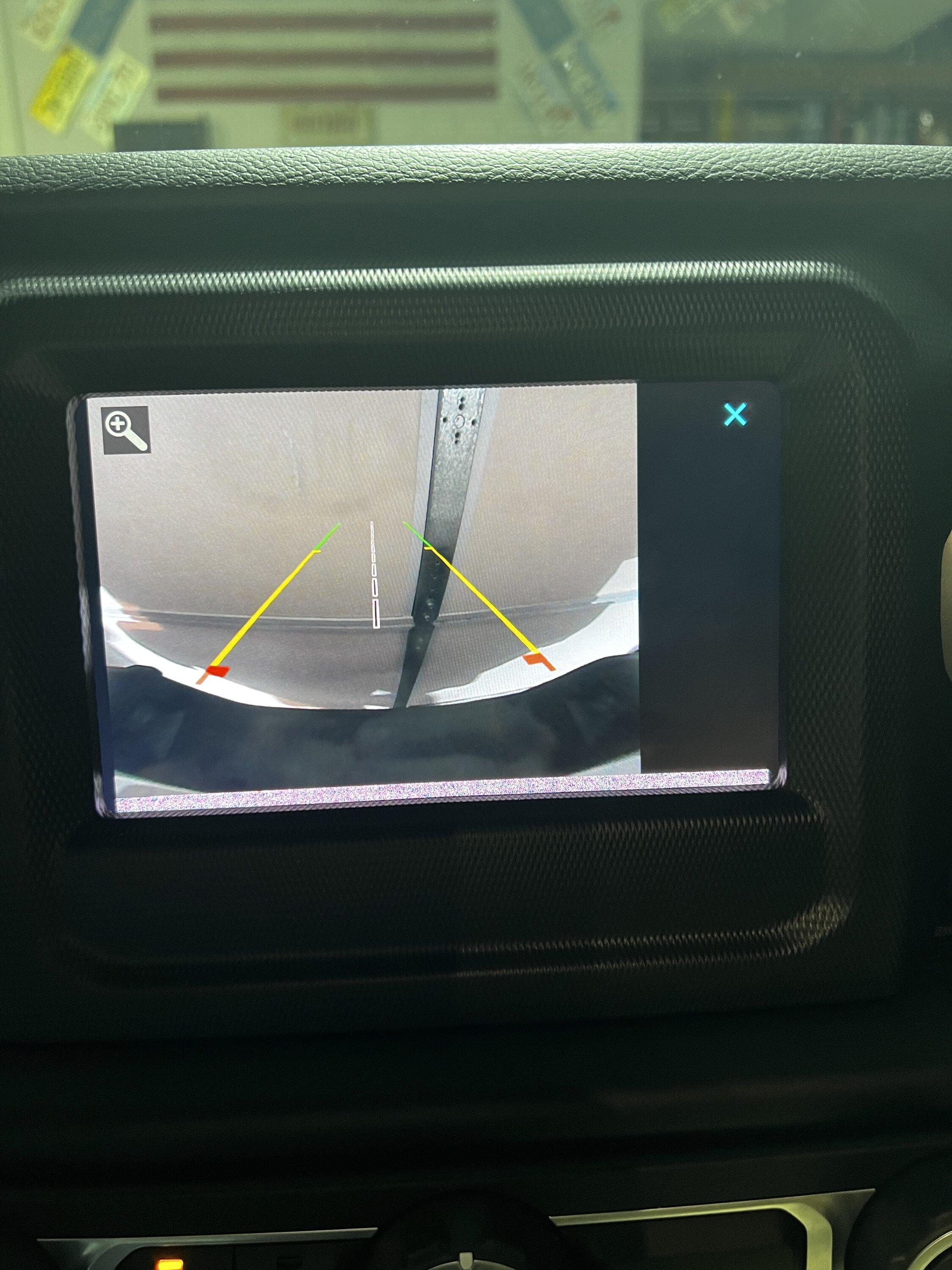 Jeep Gladiator Gladiator, Backup Camera, and 7 inch screen IMG_4161.JPG