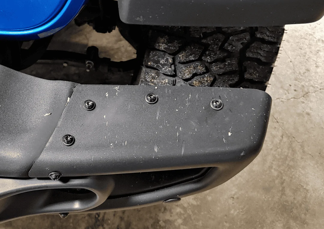Jeep Gladiator Question on steel front Mopar bumper - do the back of the fog lights stay exposed ? 1668907129517