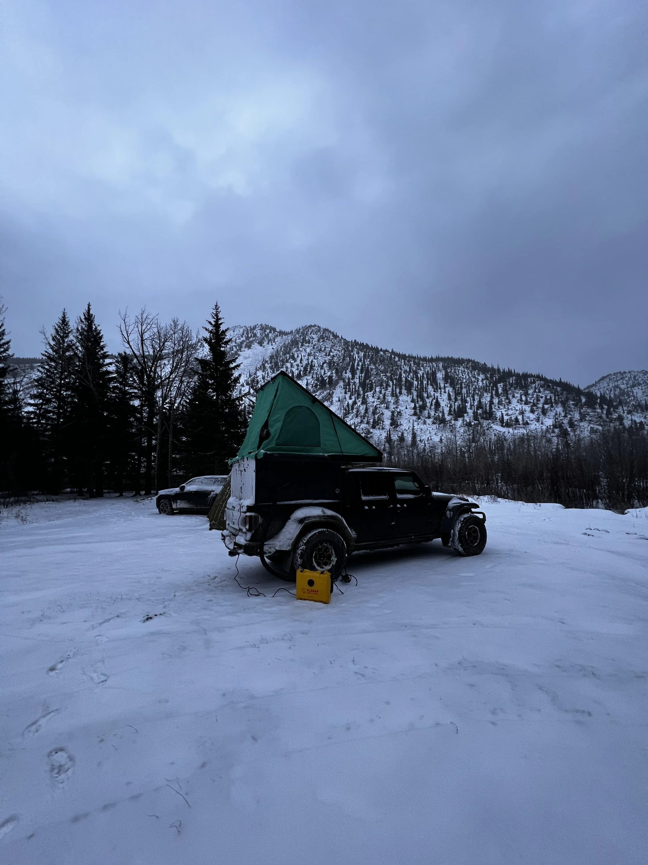 Jeep Gladiator Let’s build the perfect camper top 323A11C4-23FB-413B-A736-6DD8CC523396