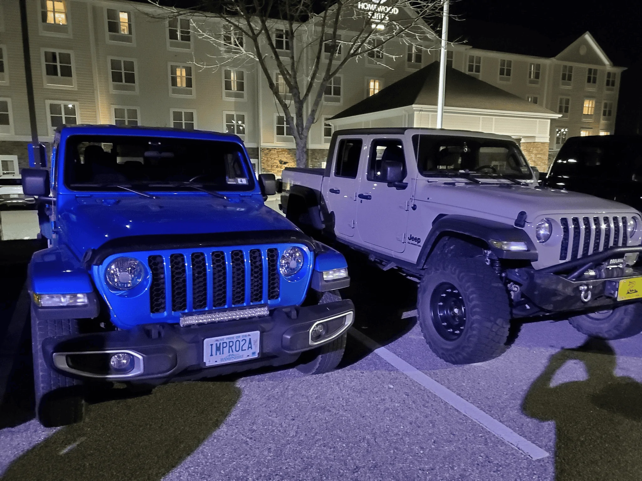 Jeep Gladiator Jeeps Parking Next To Jeeps 1668967795684