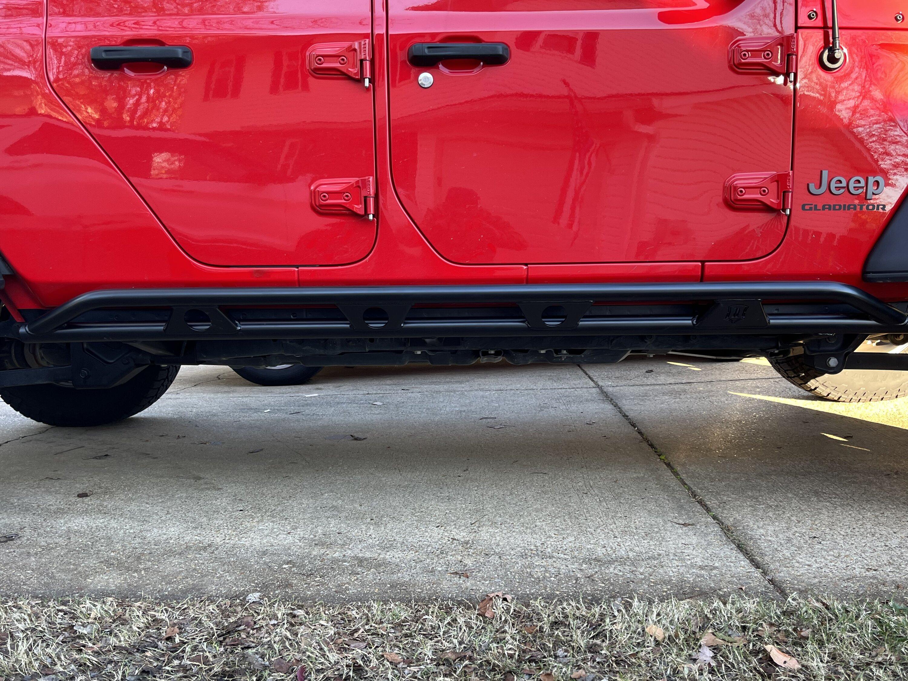 Jeep Gladiator Icon Rock Sliders F3AC5252-58D6-4EAA-B46A-B172322D990D