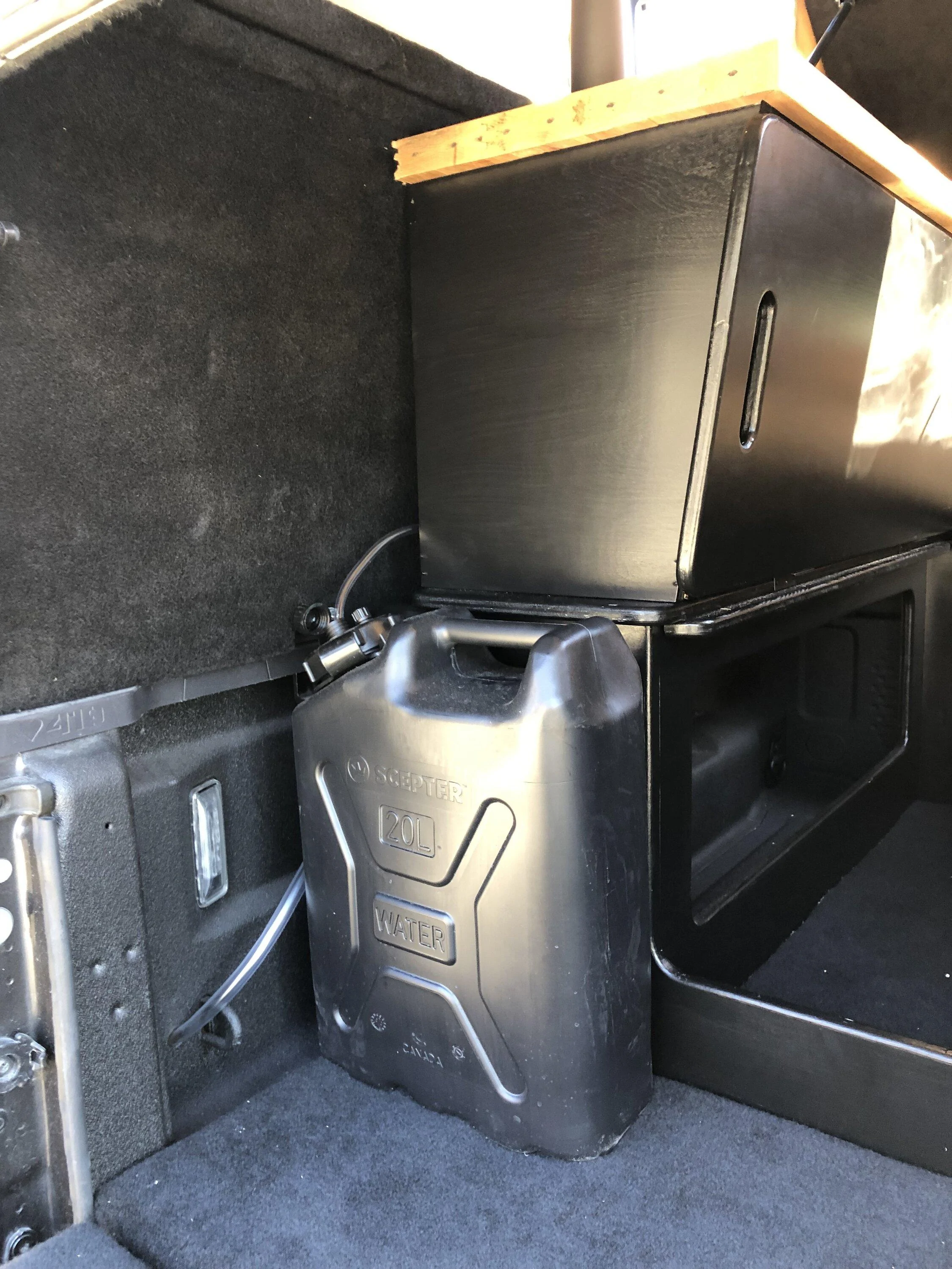 Jeep Gladiator Gladiator Expedition Rigs 242B4006-B05B-4D63-9964-F0B797633325