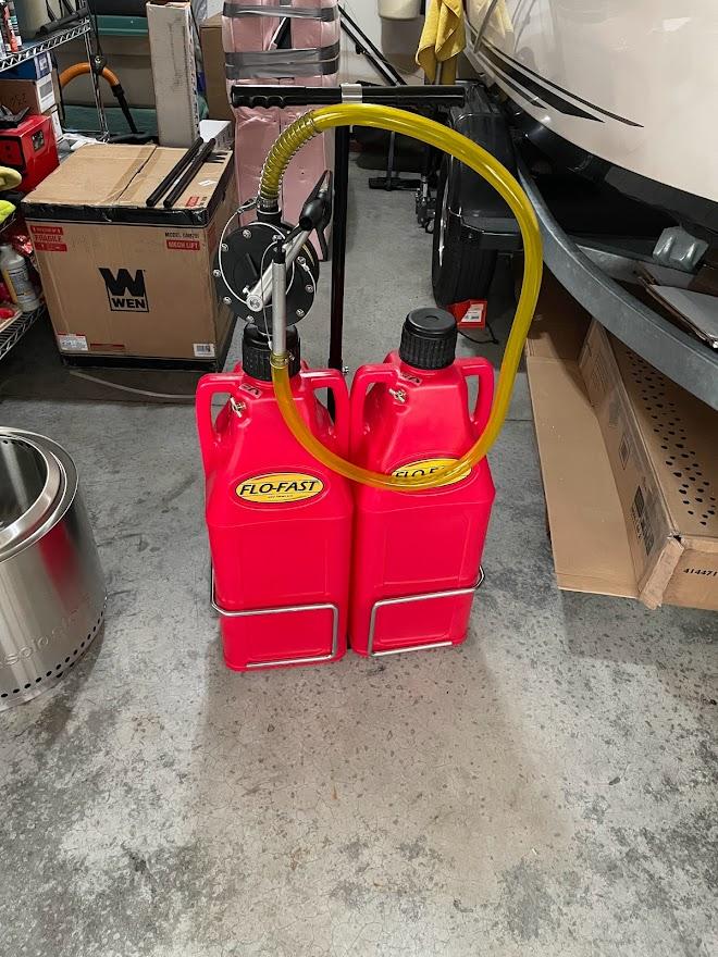 Jeep Gladiator FLO-FAST 21 Gallon System - Portable Gasoline (Fluid) Transfer System $400 IMG_4645