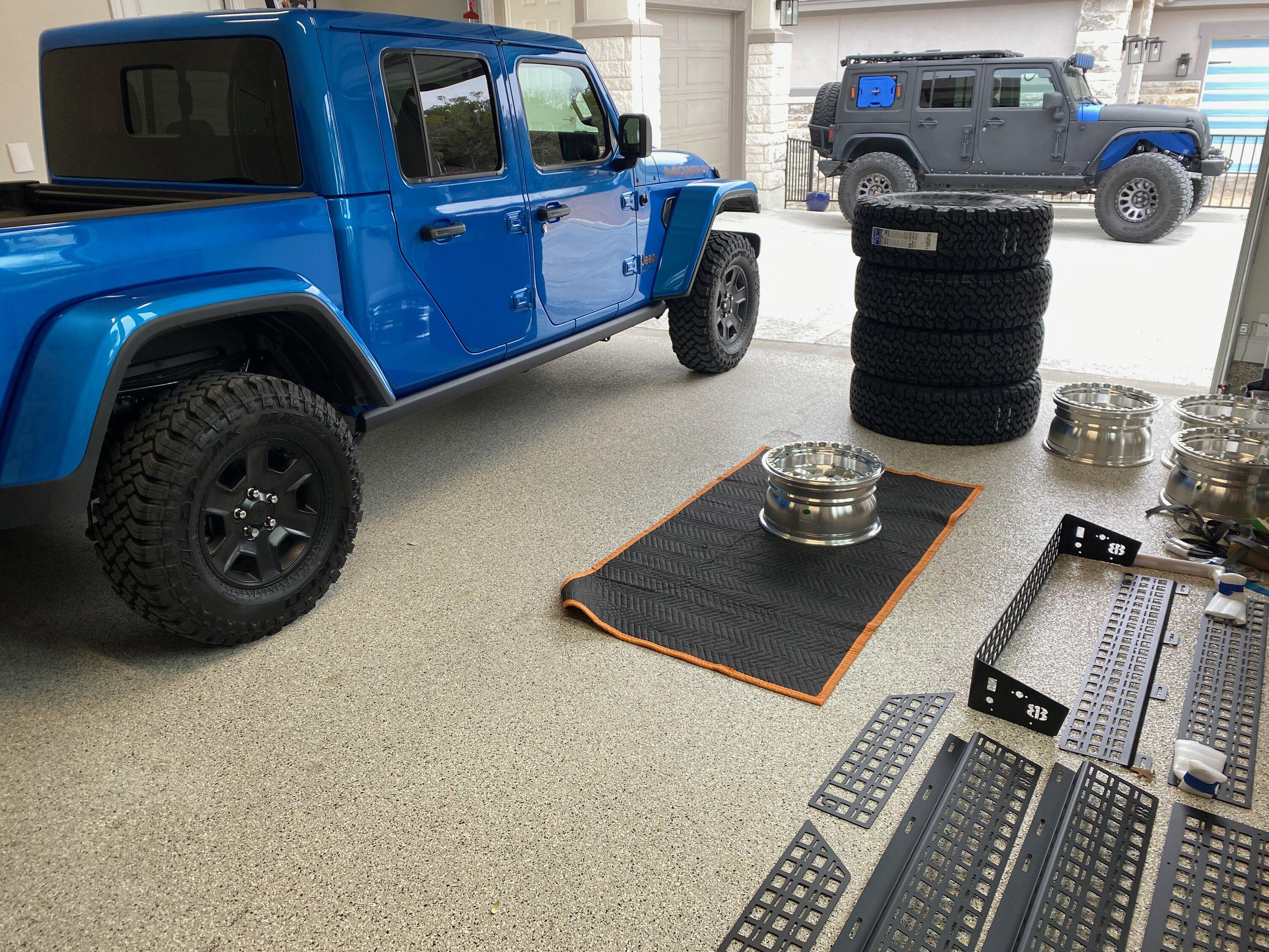 Jeep Gladiator The Blue Babe Build - 2021 HEMI 392 Swapped Mojave IMG_5981