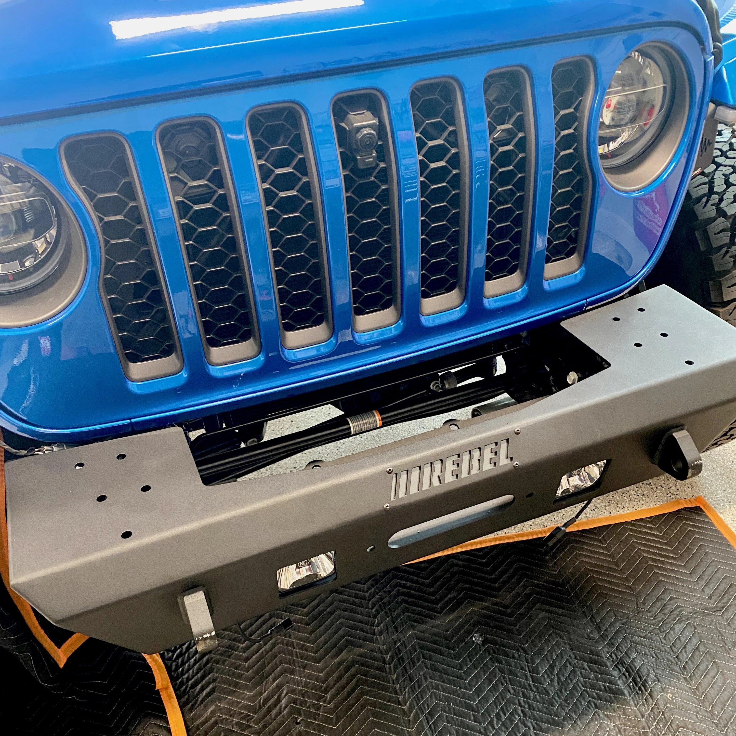 Jeep Gladiator The Blue Babe Build - 2021 HEMI 392 Swapped Mojave IMG_6817