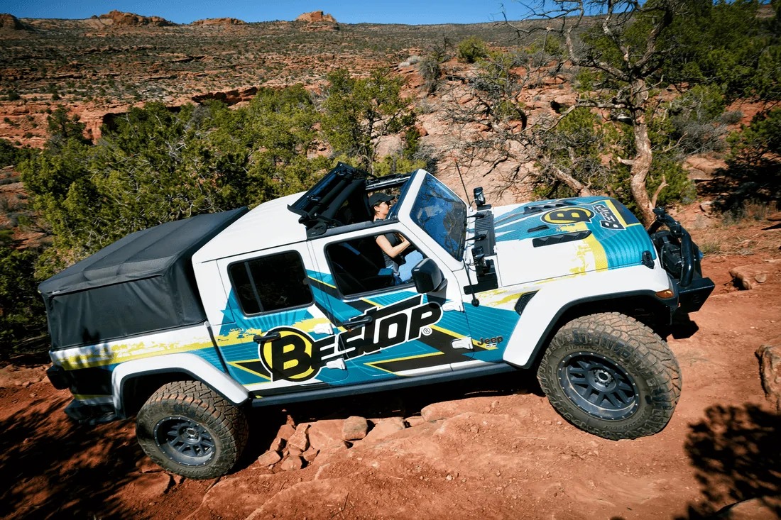 Jeep Gladiator Top off your Holidays! 1669068653472