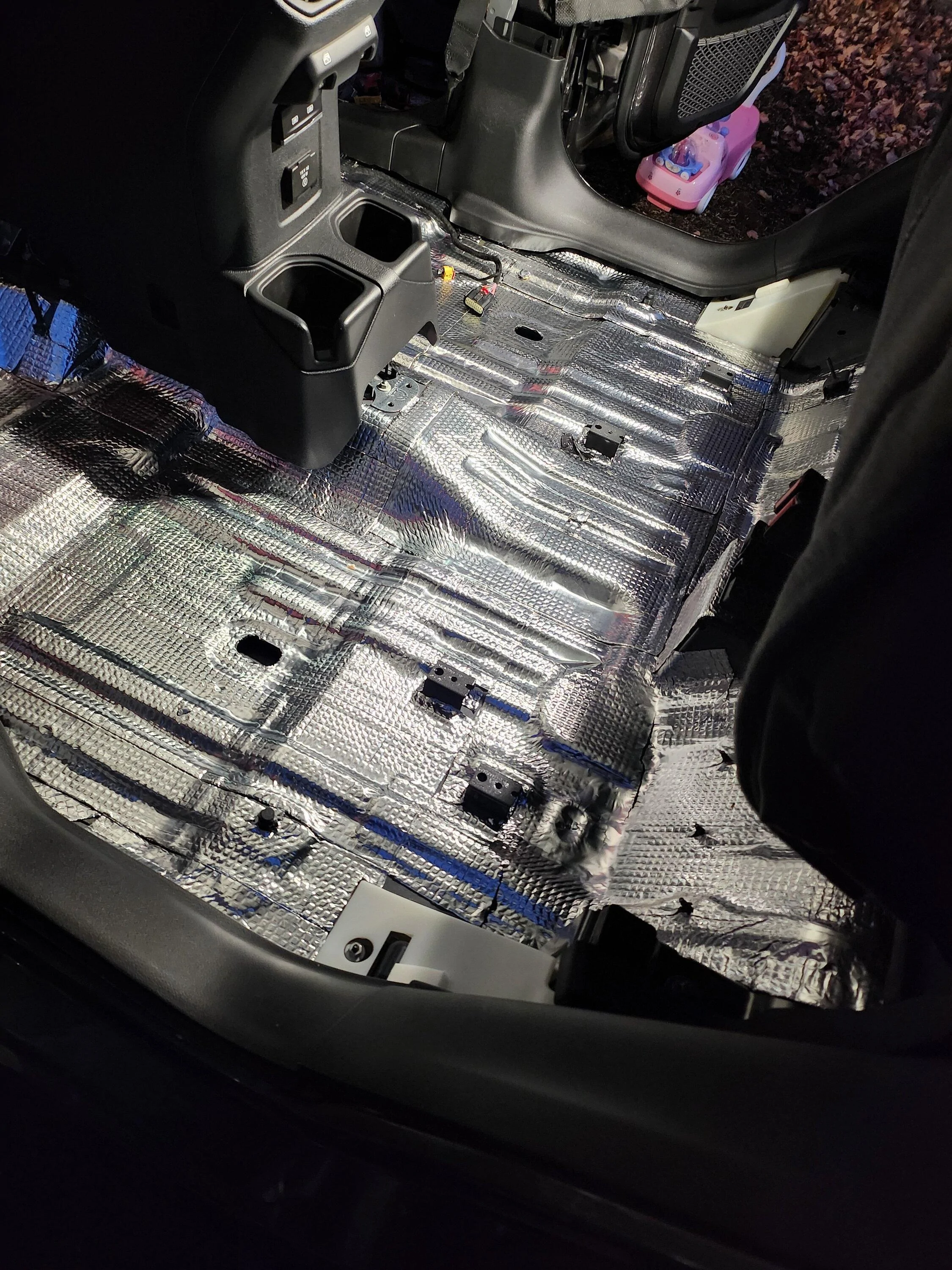 Jeep Gladiator Weathertech vs Jeep all weather mats 20221119_170709