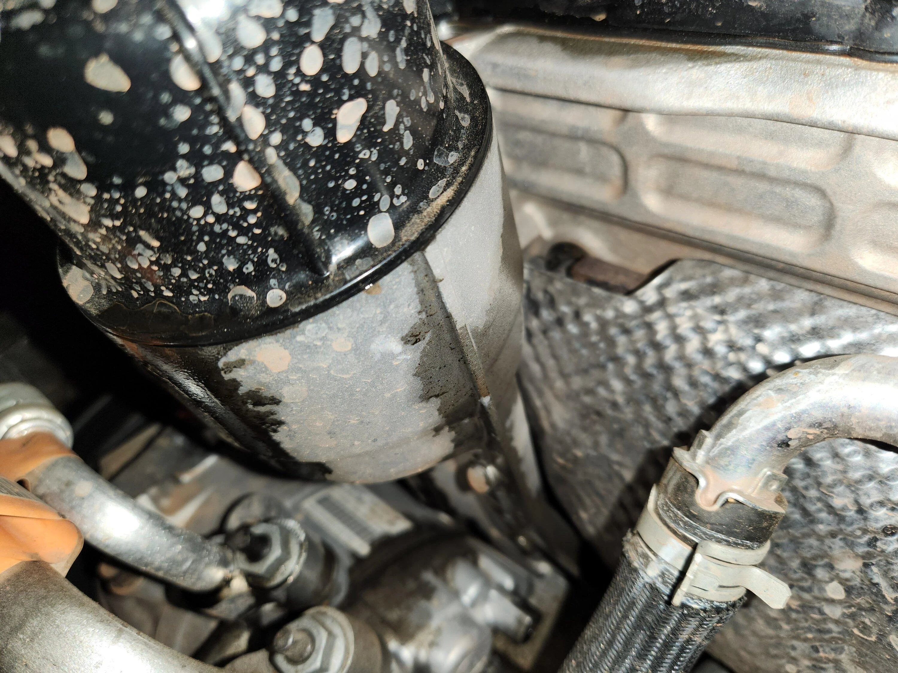 Jeep Gladiator Oil leak 20221121_201621