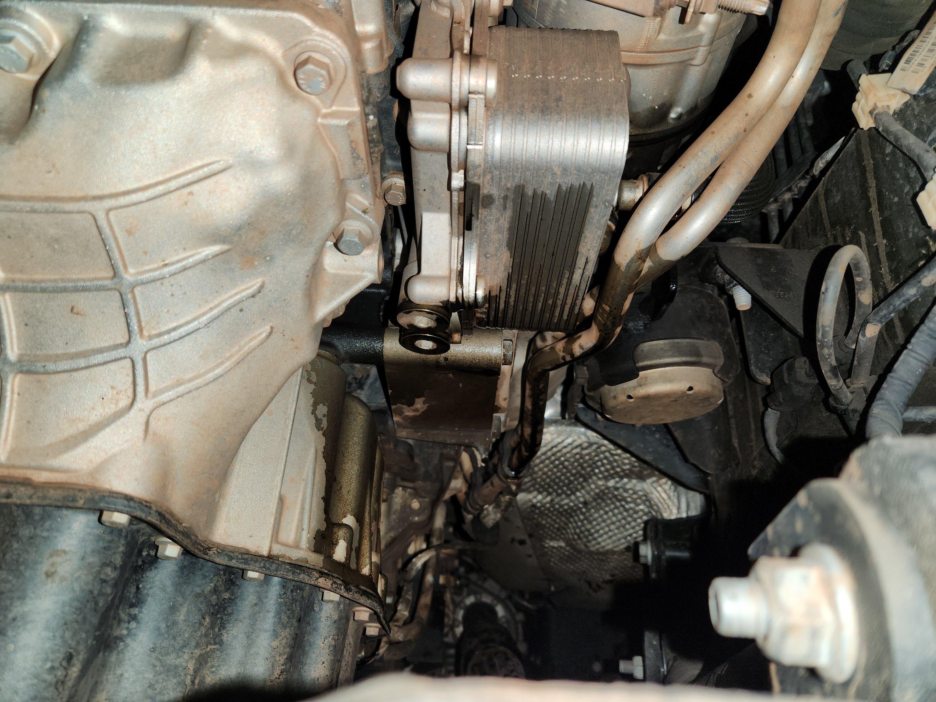Jeep Gladiator Oil leak 20221121_201658