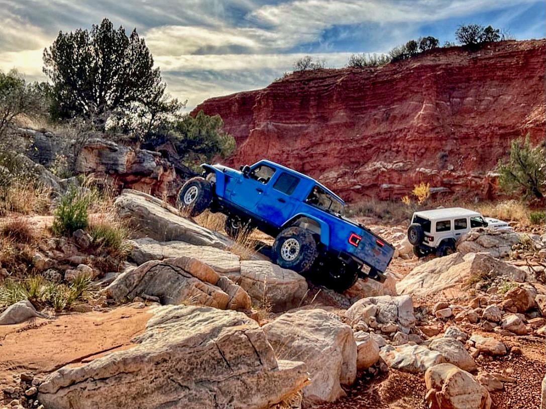 Jeep Gladiator The Blue Babe Build - 2021 HEMI 392 Swapped Mojave 3