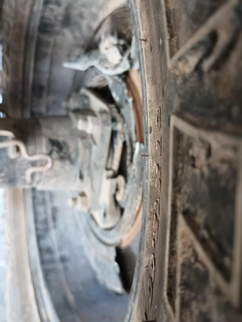 Jeep Gladiator Anyone had a caliper dragging??? hub aseemby 2