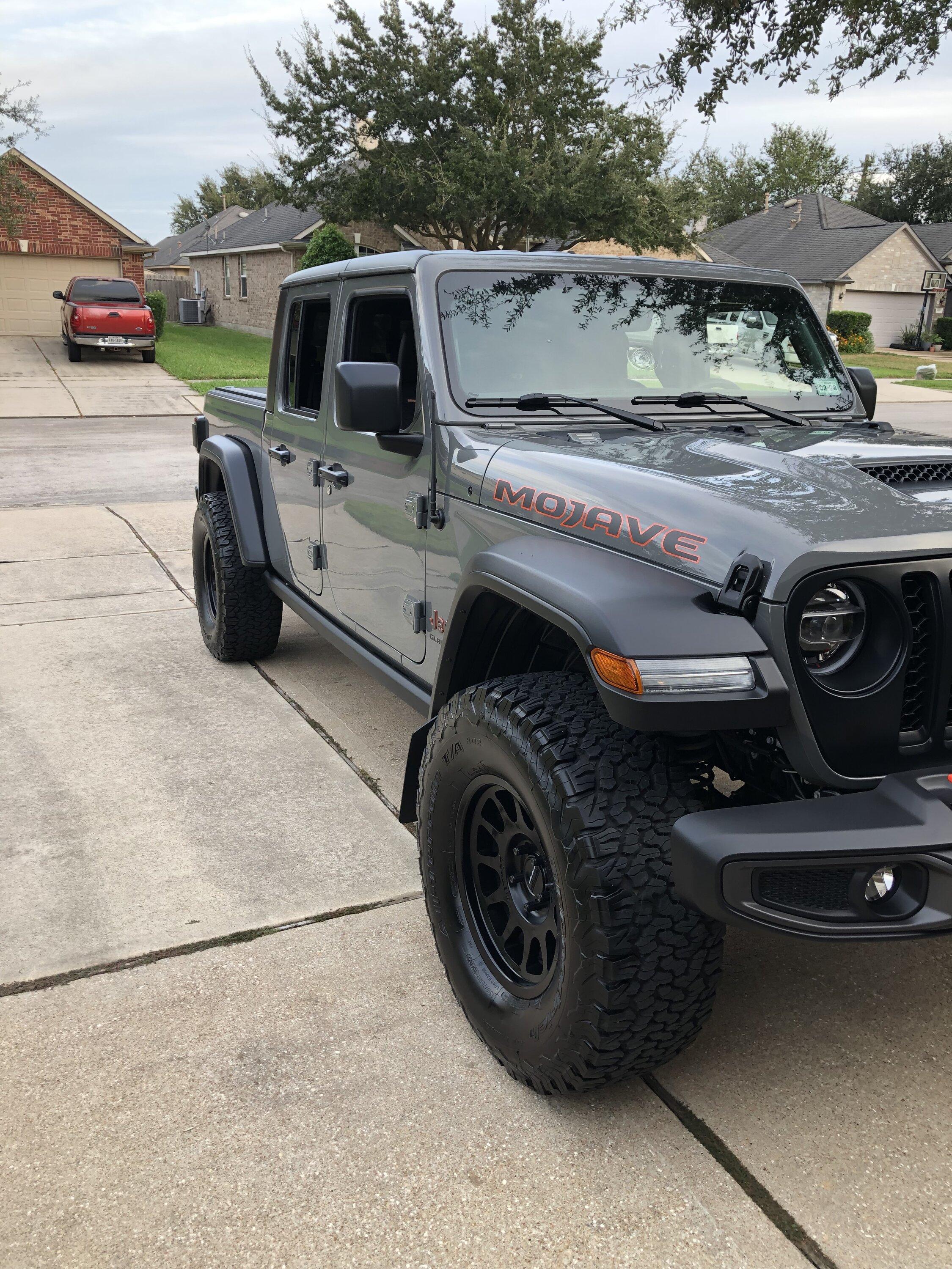 Jeep Gladiator Arcus front bumper for less than $500 shipped A1321437-4DAD-400A-BDB1-48A476593BA5