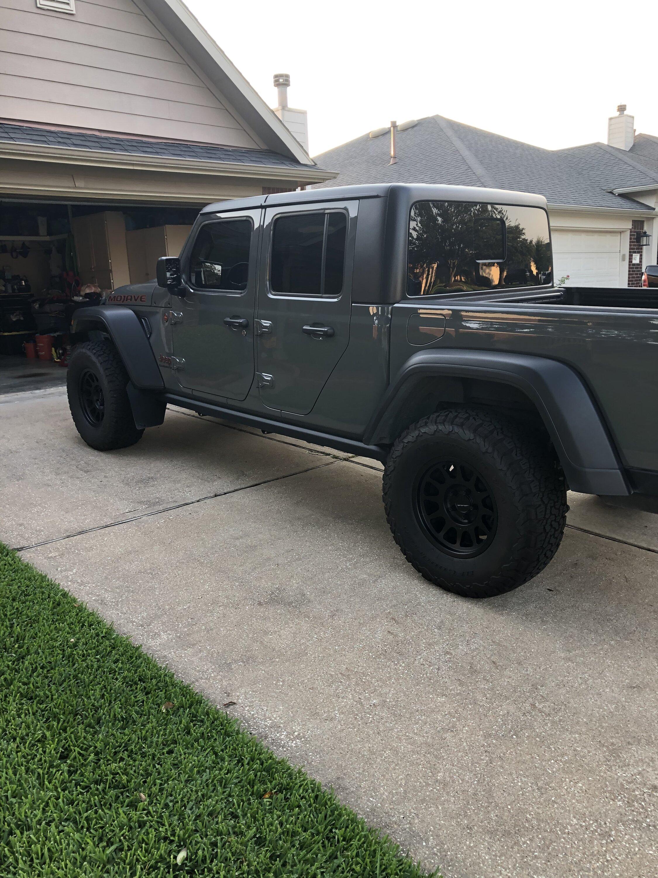 Jeep Gladiator Arcus front bumper for less than $500 shipped 7BC8AA36-FF0B-472F-BB47-85E14DC2585B