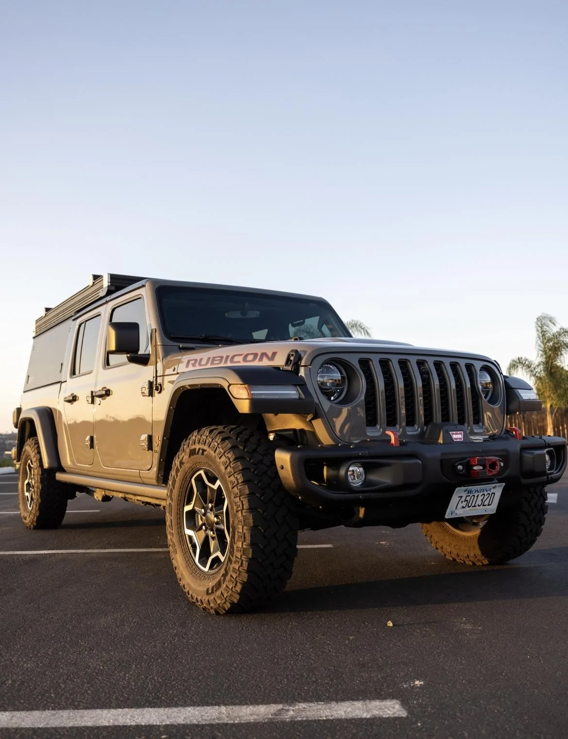 Jeep Gladiator 2022 Rubicon with GoFastCamper IMG_A8327DC9757E-1