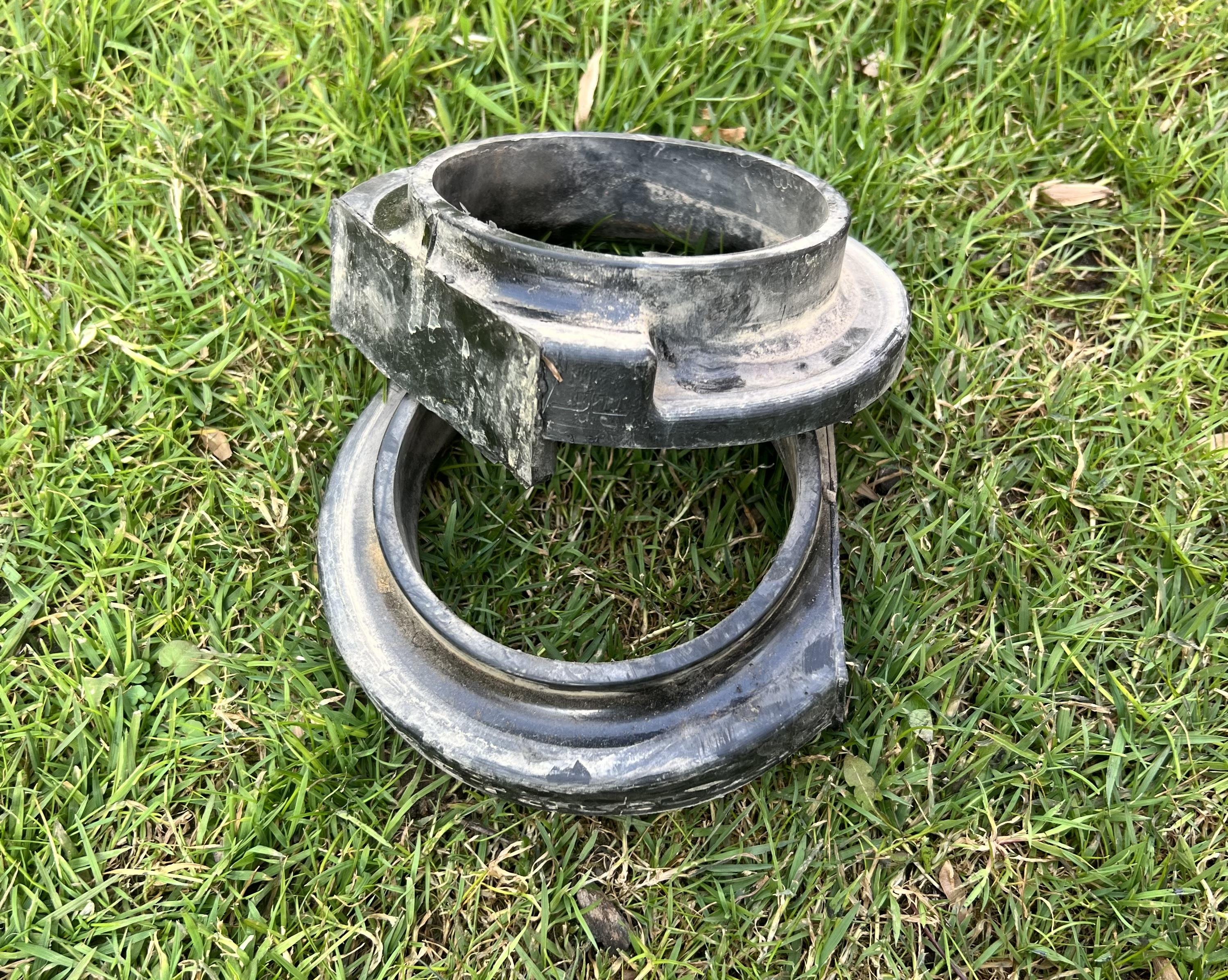 Jeep Gladiator Metal cloak coil correct and rear 3/4 spacer 00AC9336-71F9-470B-83BC-D41E8409D0A2