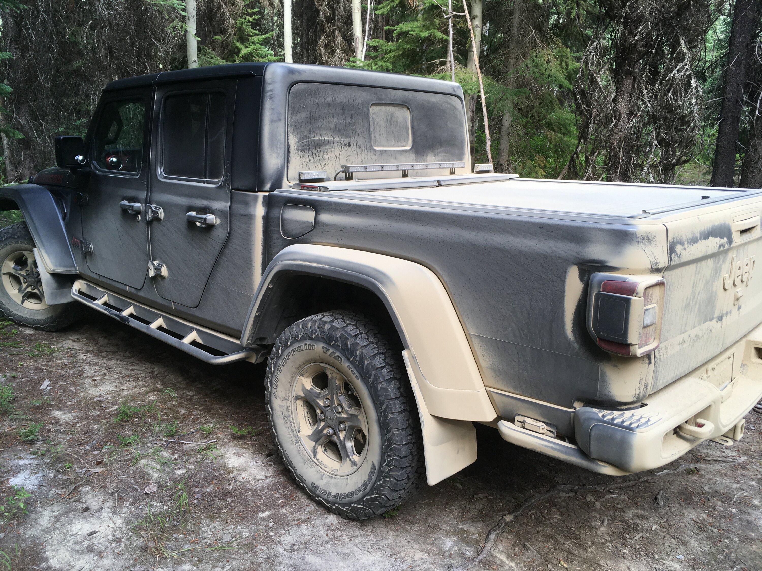 Jeep Gladiator Gladiator as a work truck? E3E11566-FFB8-49C0-B420-DF0C40ABB603