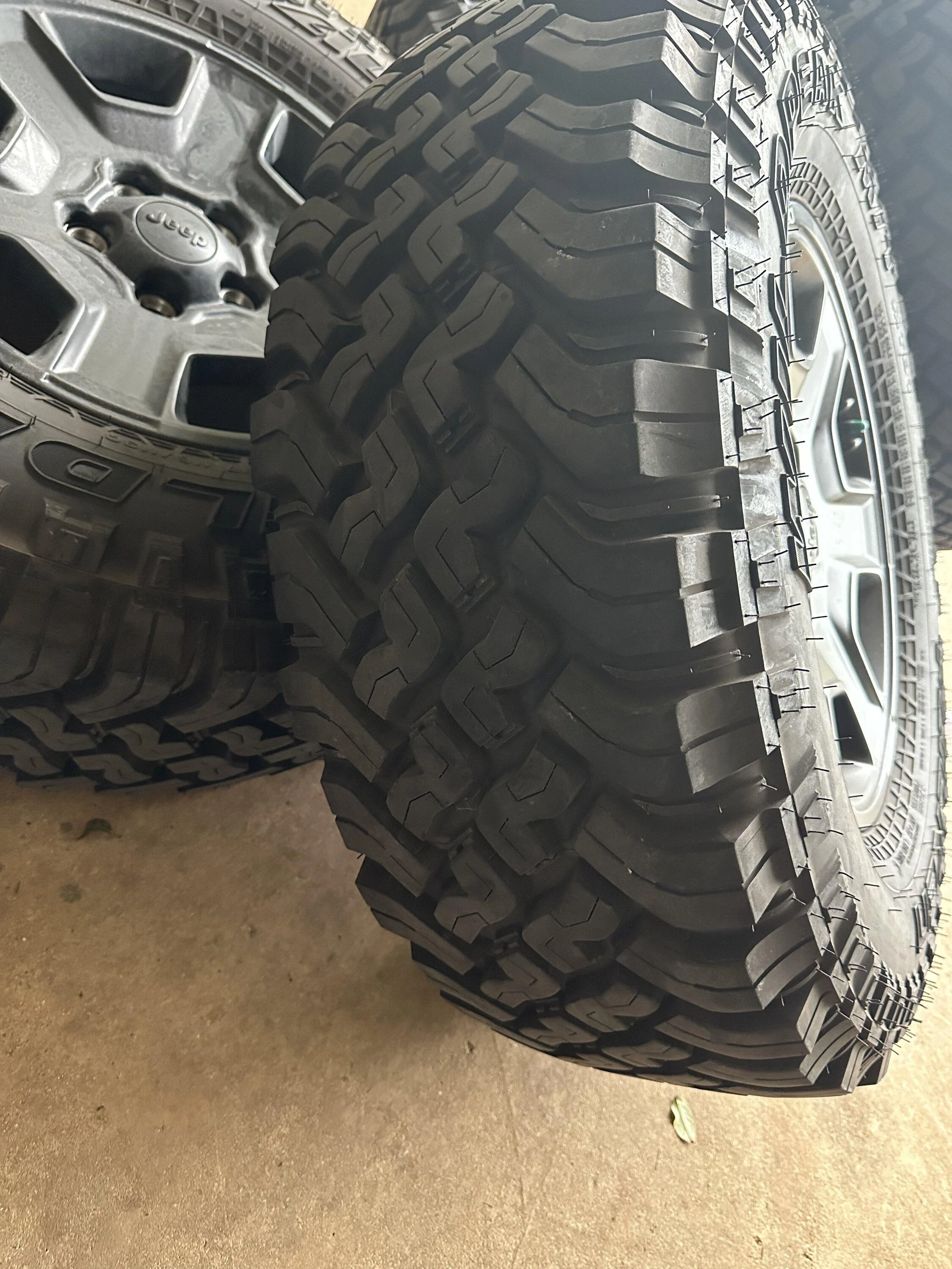 Jeep Gladiator Mojave Take offs Price drop 6D8FC9DD-0B82-47BE-B3B8-4C605740E230