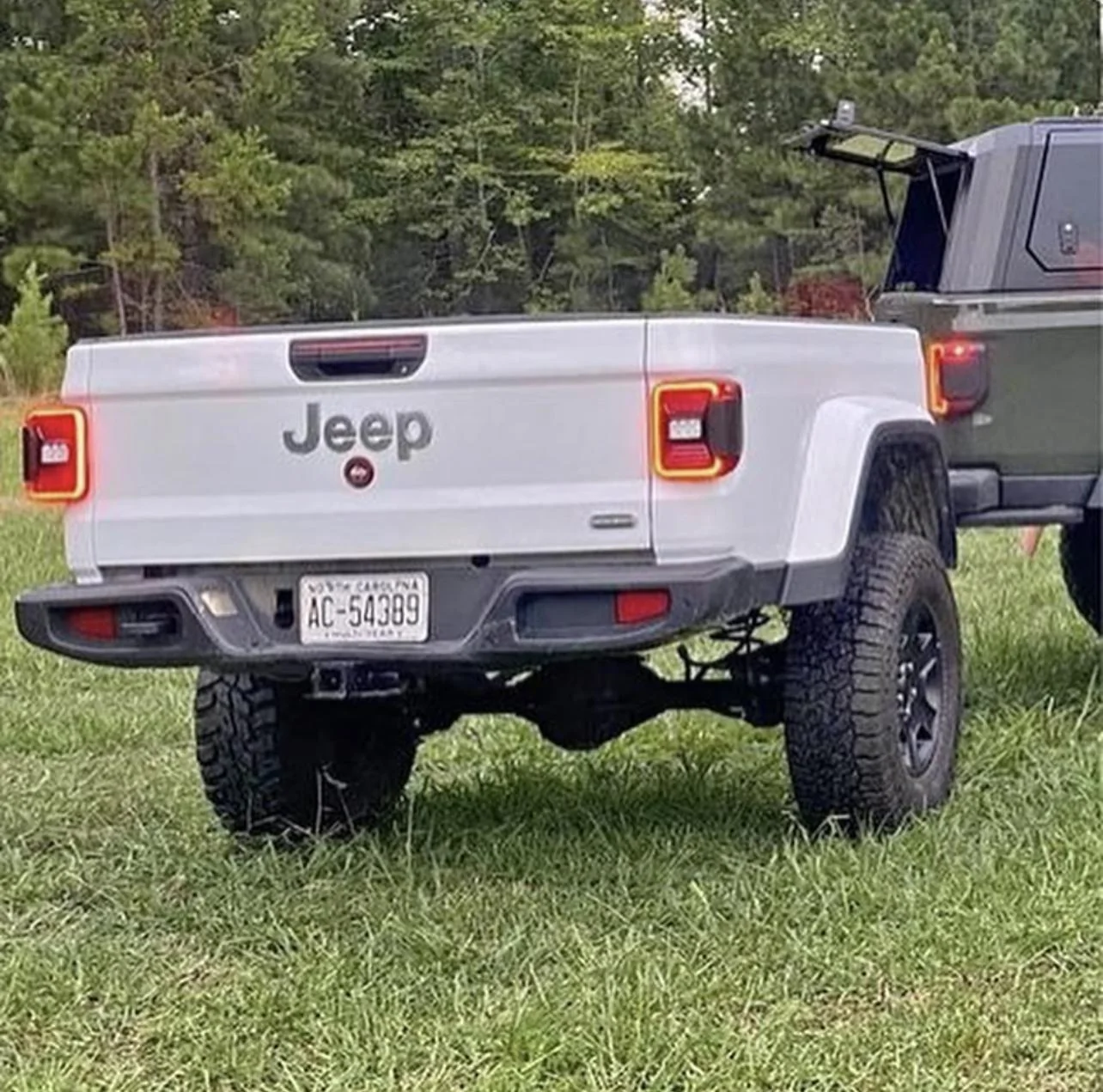 Jeep Gladiator Gladiator bed trailer 2AD8513E-3102-469E-B6EA-7BCBA9682980