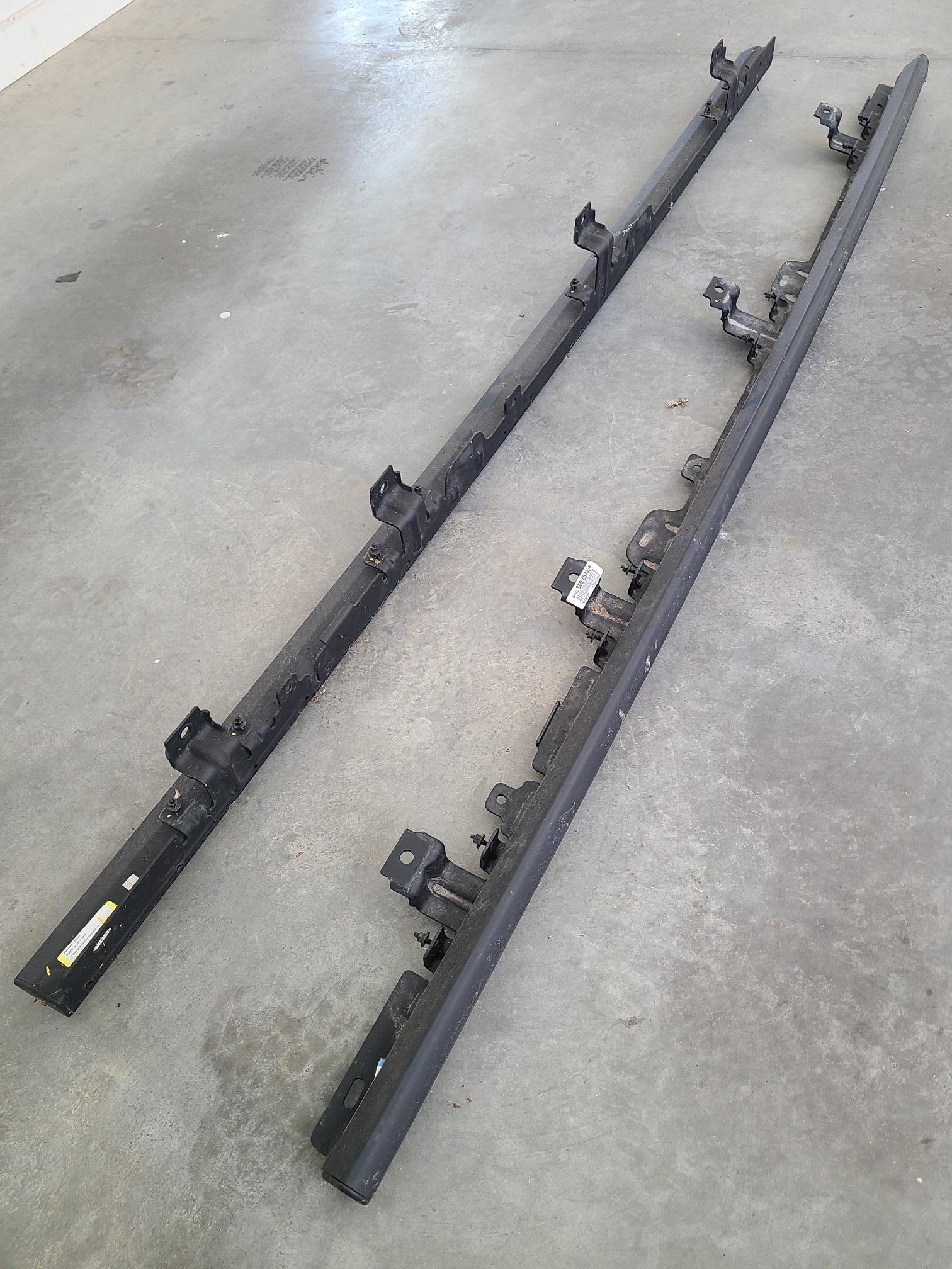 Jeep Gladiator 2021 Mojave Rock Rails for sale - $250 20221126_113641