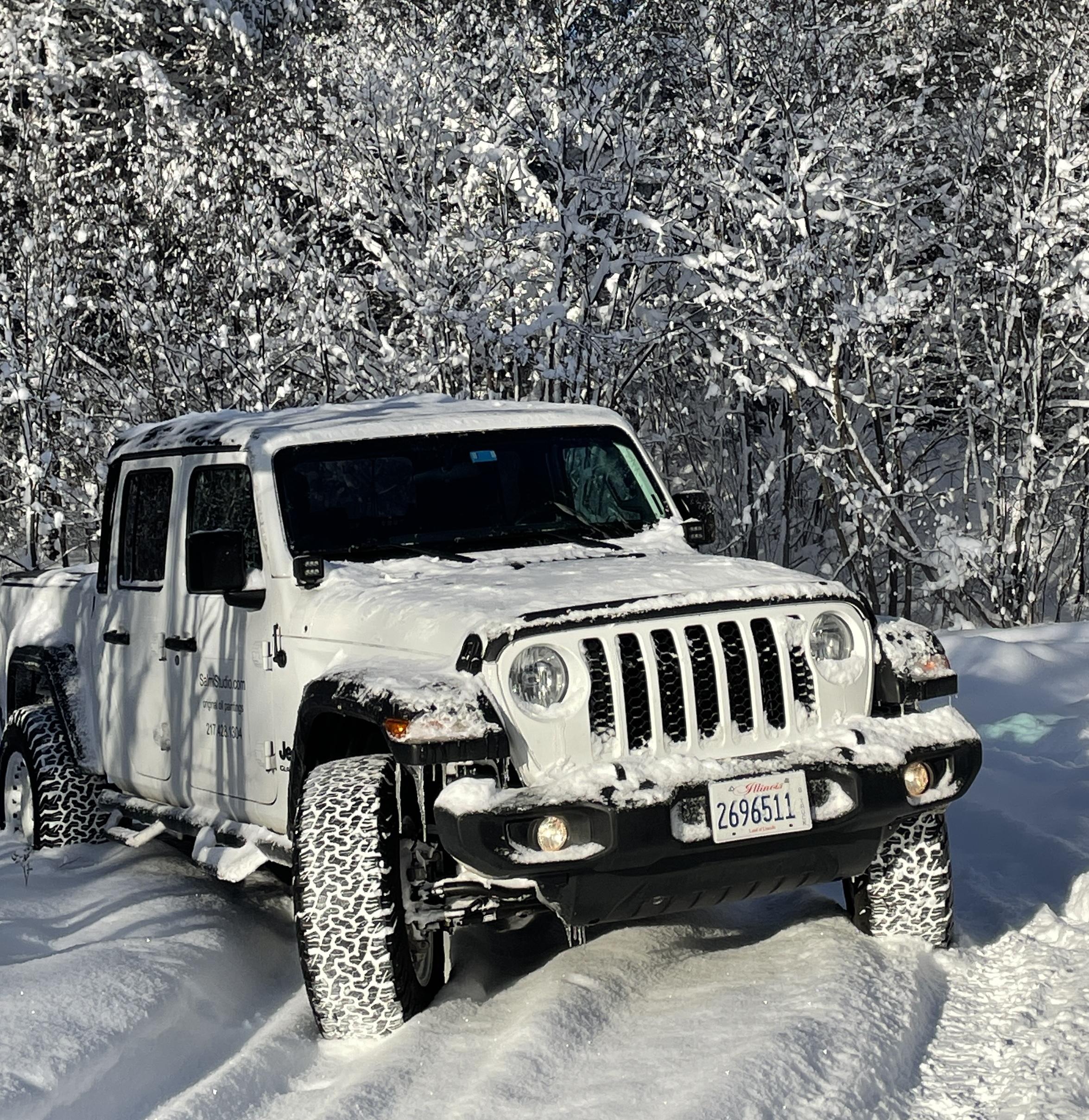 Jeep Gladiator I Love Winter... Post Your Snow Pics ❄️ ? 3D3D80FA-F0F2-4B8C-AE62-BCCA9CC344B1