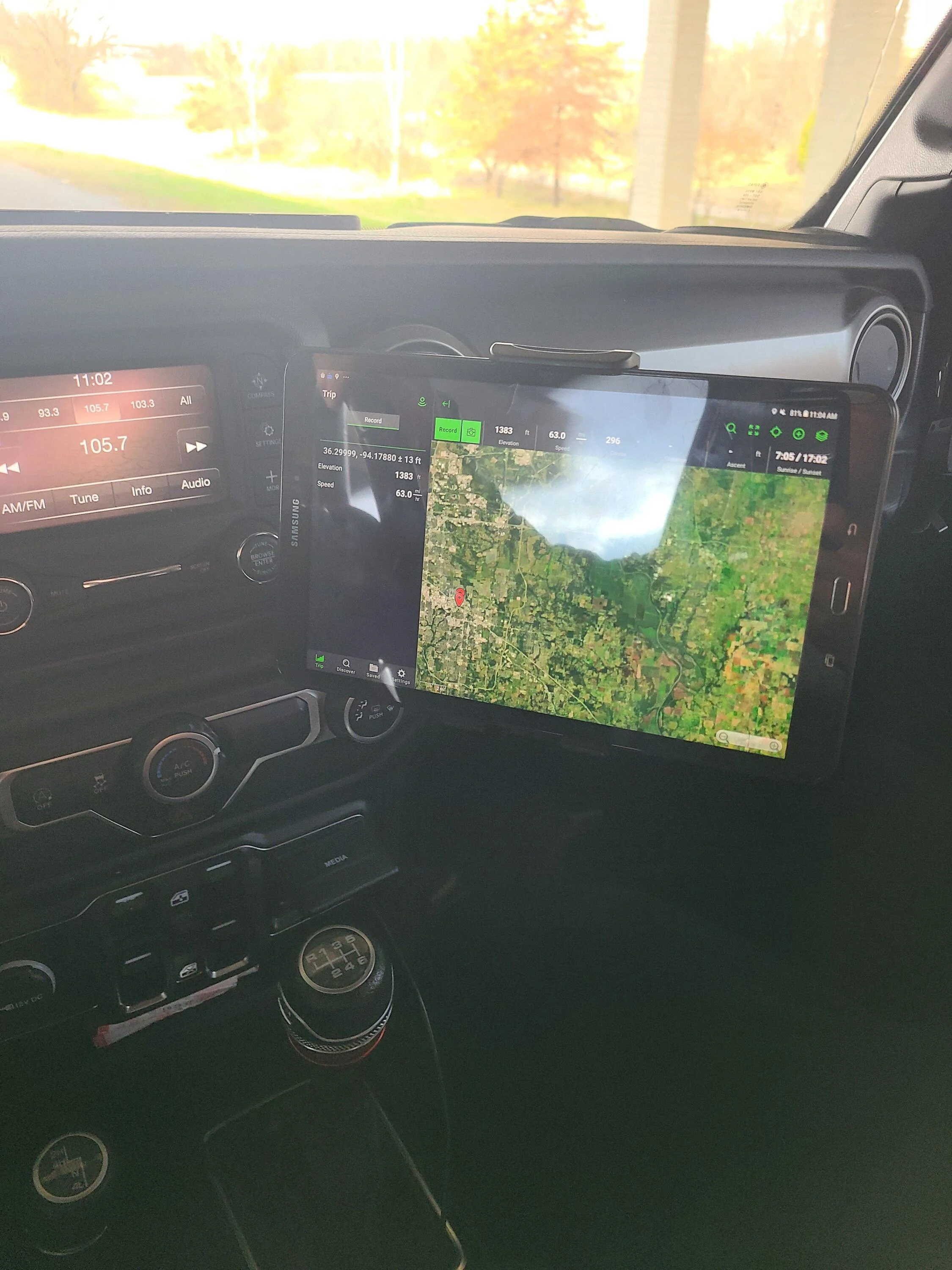 Jeep Gladiator Advice on 12.9” 5th gen iPad mount 16695686272708244520556361052987