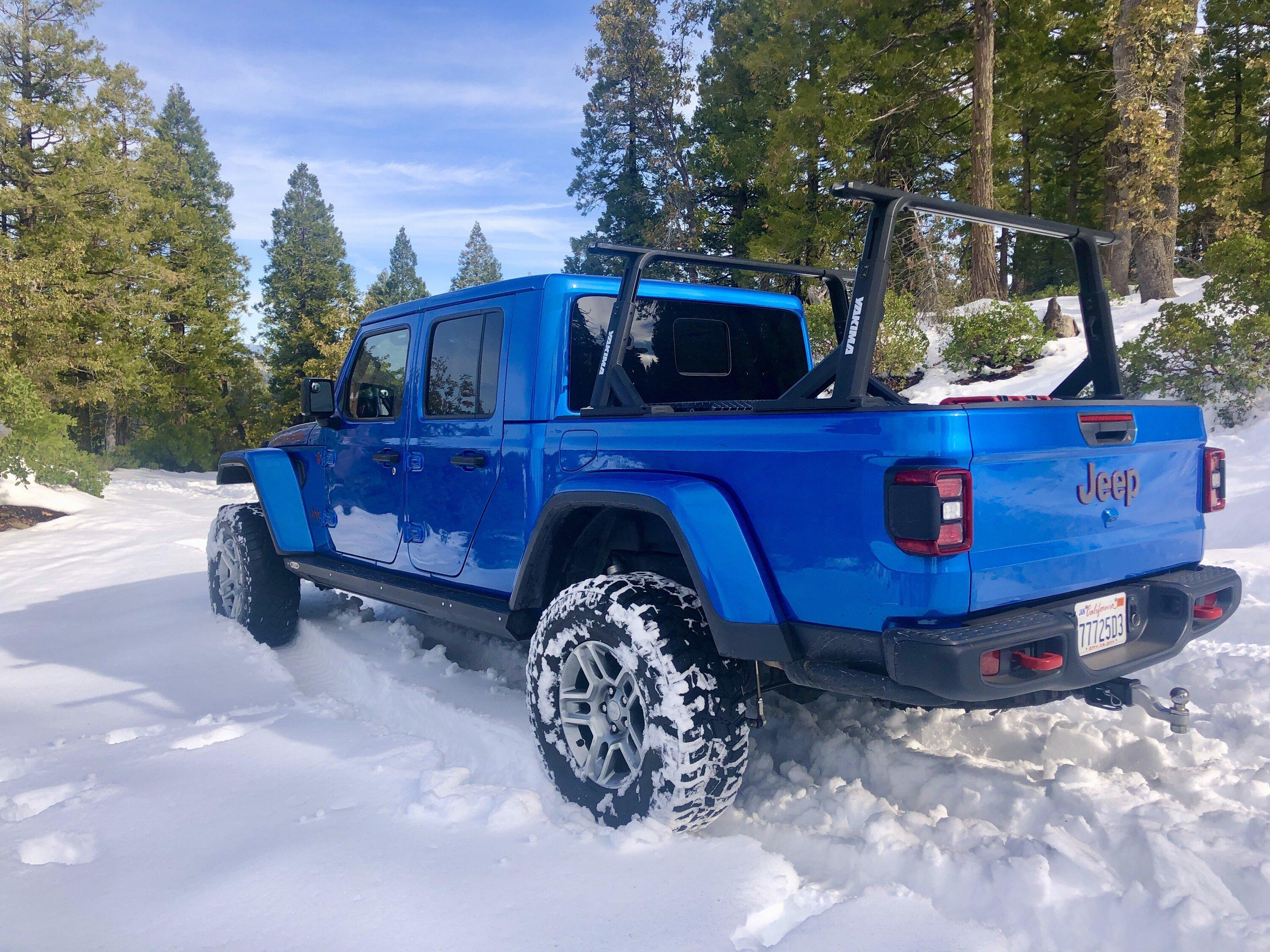 Jeep Gladiator I Love Winter... Post Your Snow Pics ❄️ ? 2CA25416-97C6-47E4-AFF3-06ABE0A35135