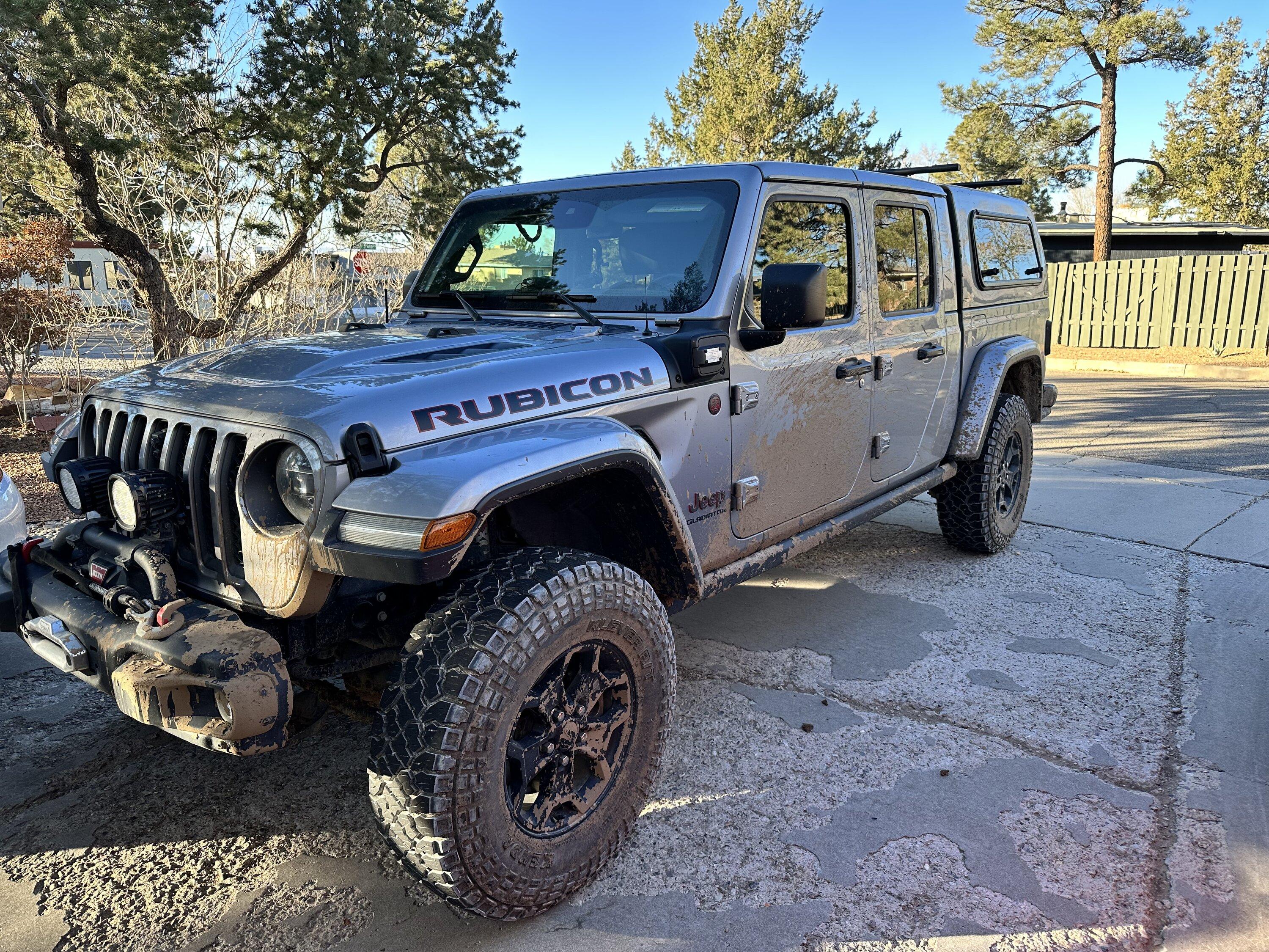 Jeep Gladiator I Love Winter... Post Your Snow Pics ❄️ ? A00C87C1-C9E9-4B21-9091-DD7F561E9F7B
