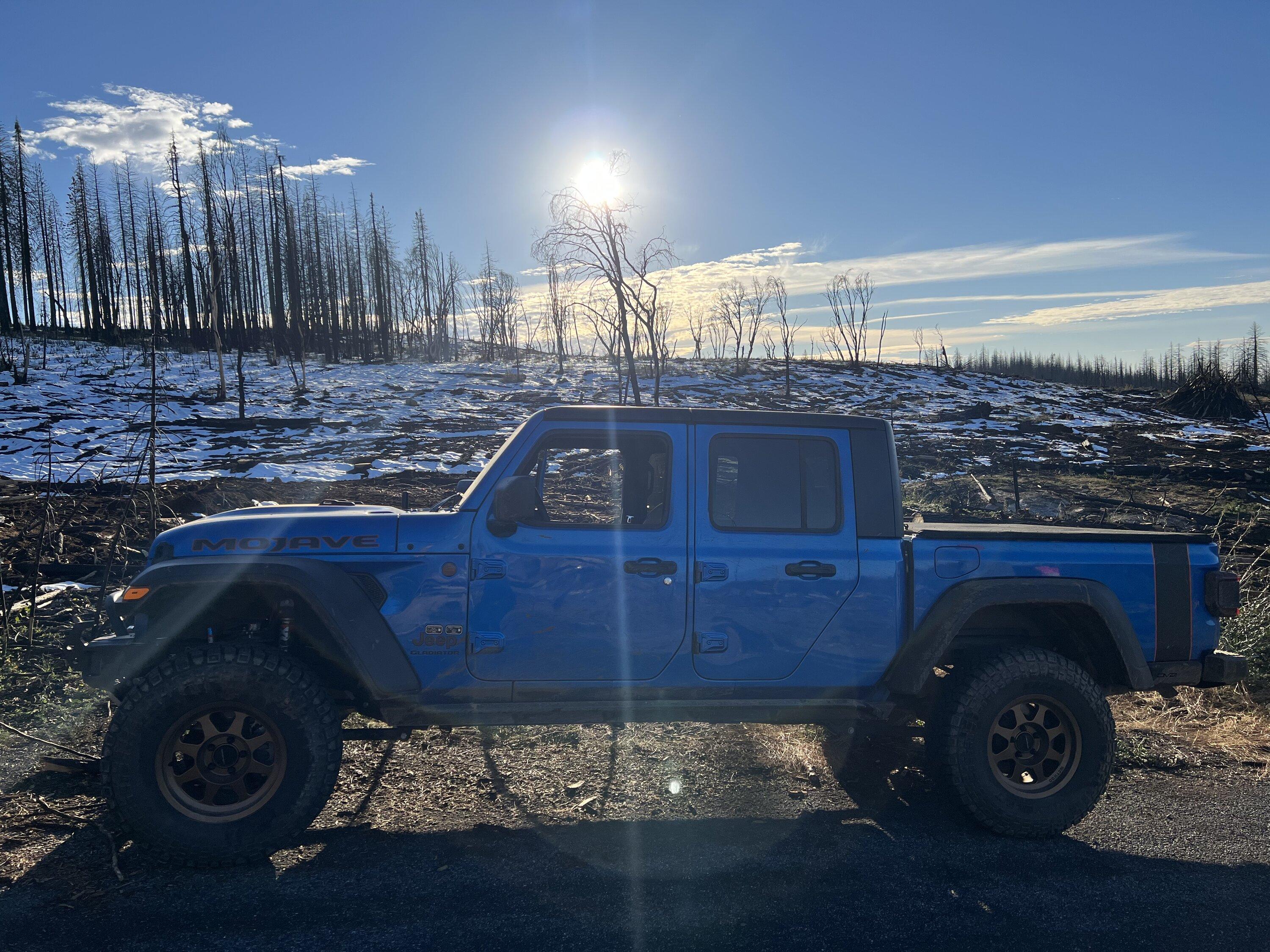 Jeep Gladiator I Love Winter... Post Your Snow Pics ❄️ ? 082D53F8-DF03-4A47-8C36-BE301FF7106D