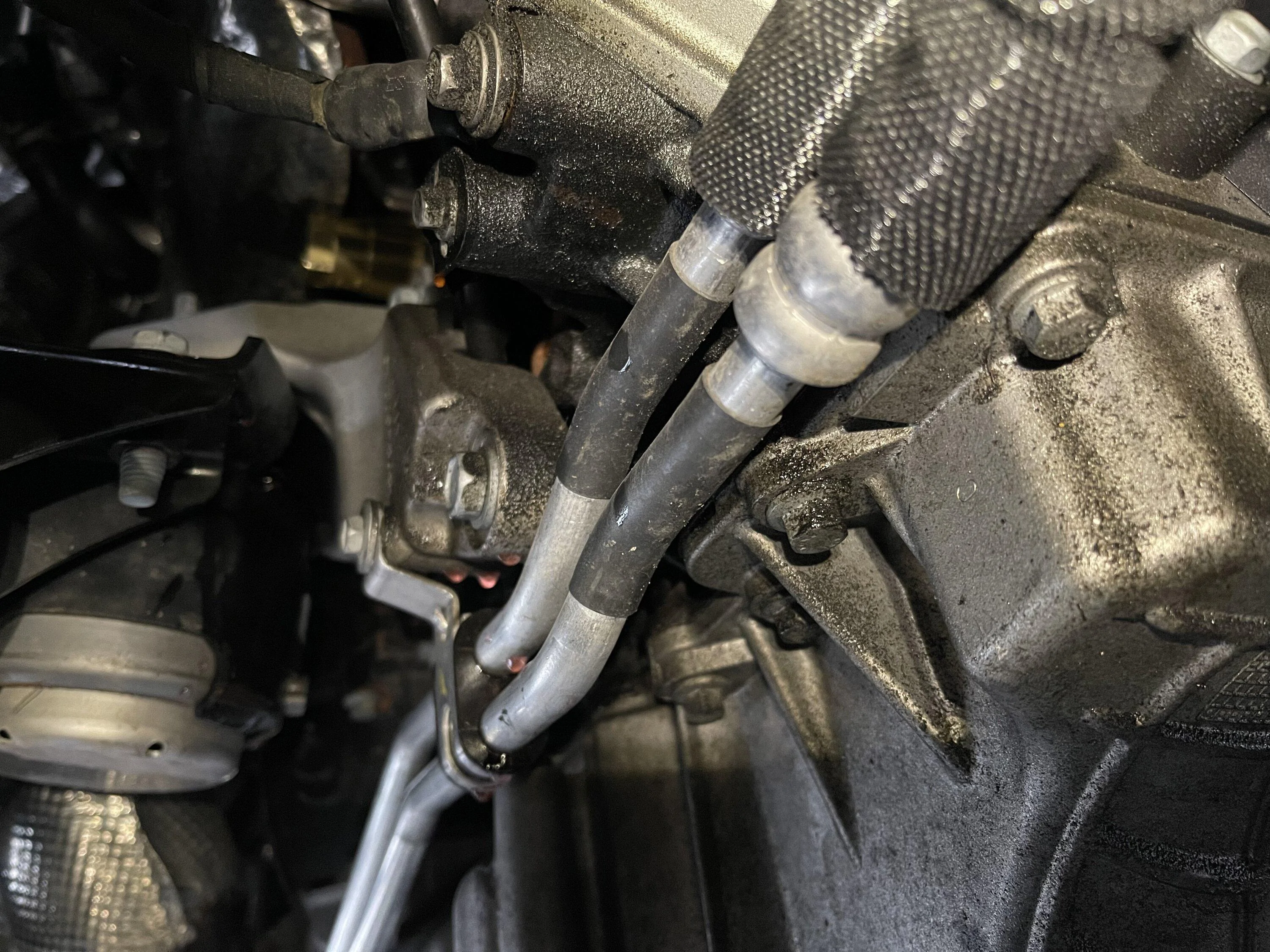 Jeep Gladiator Oil leak B6AF2551-2101-49CF-9934-690638C4E589
