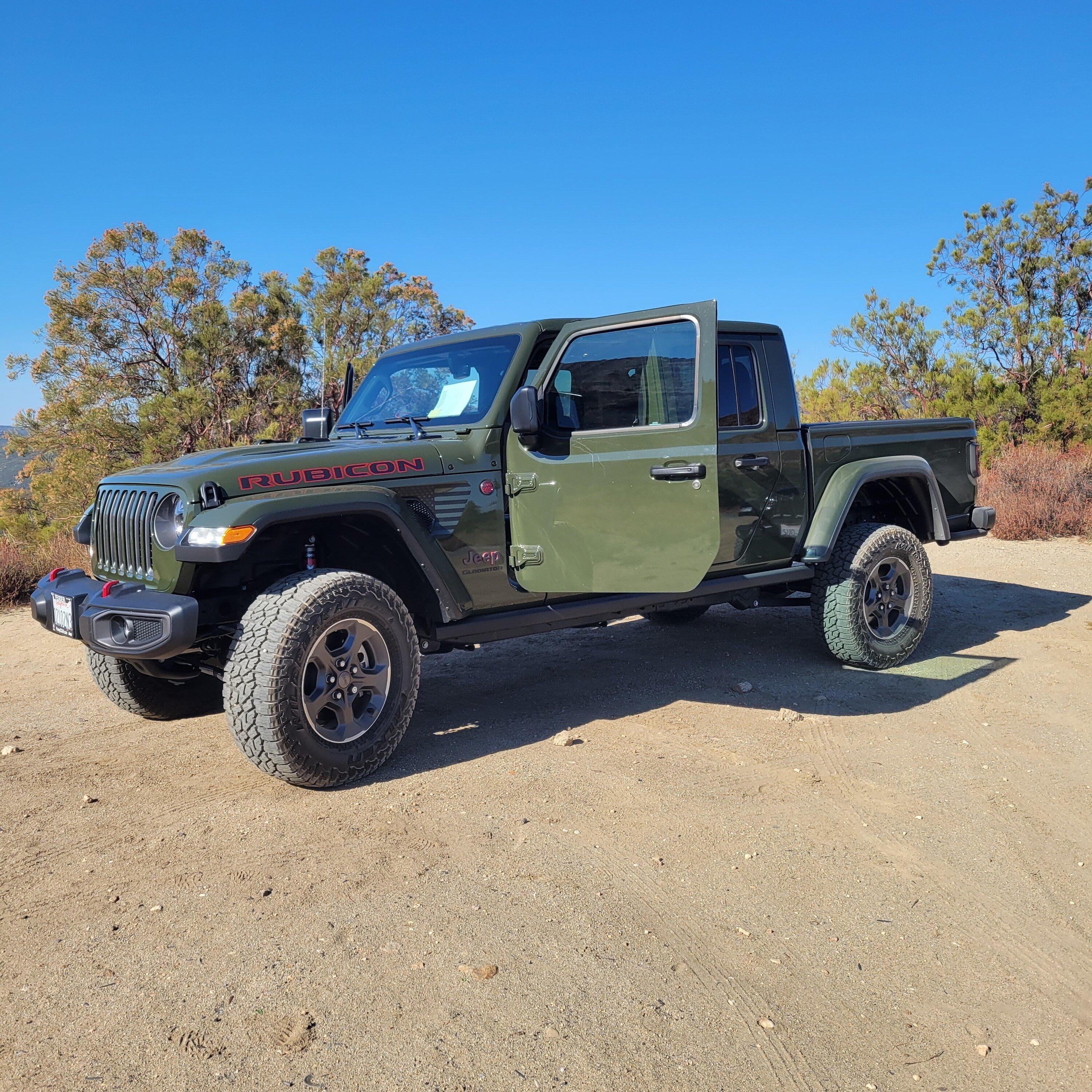 Jeep Gladiator Level or Lift? Help the new guy Rubi 1
