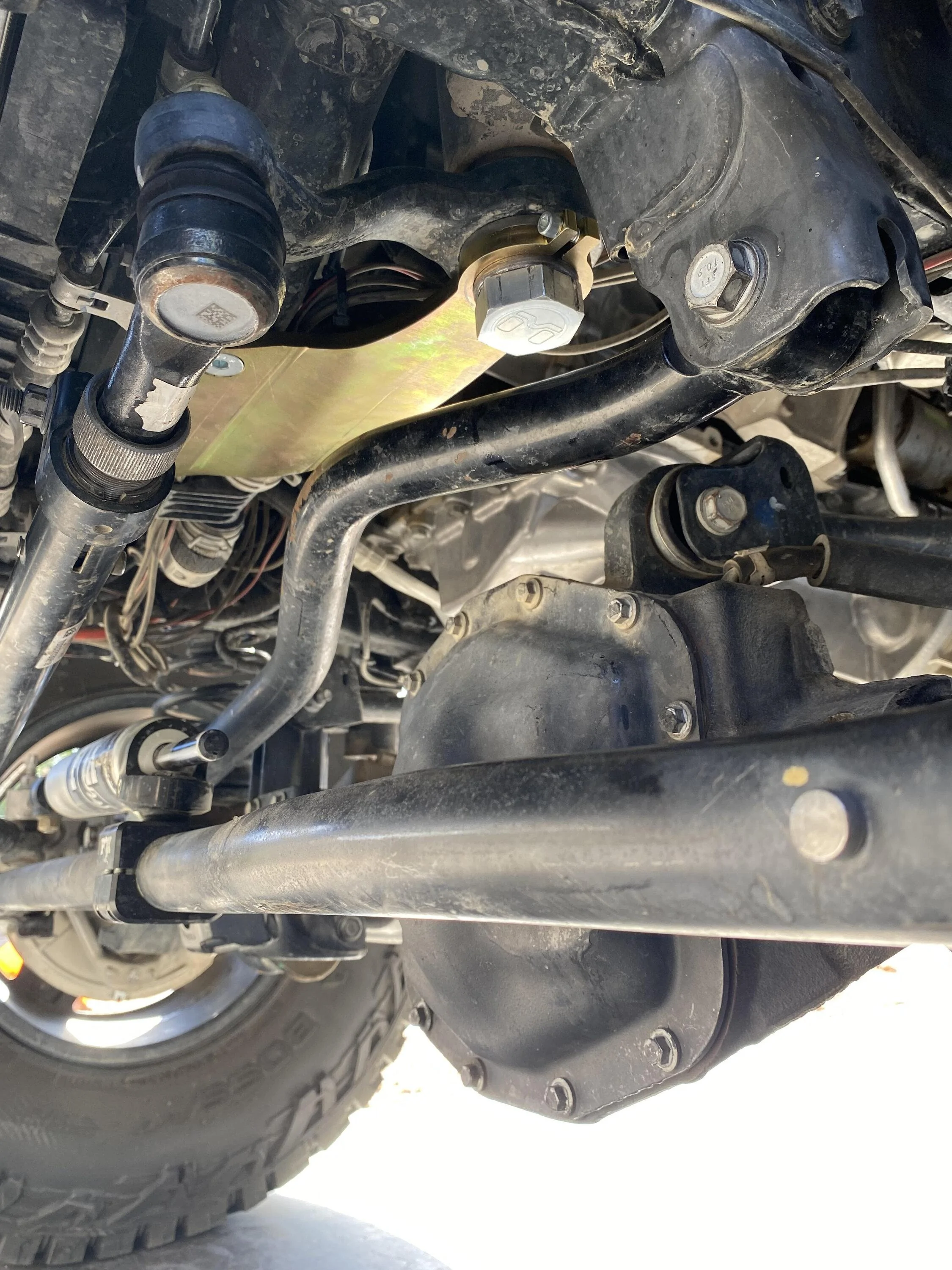 Jeep Gladiator Metalcloak Steering Brace: Review unnamed