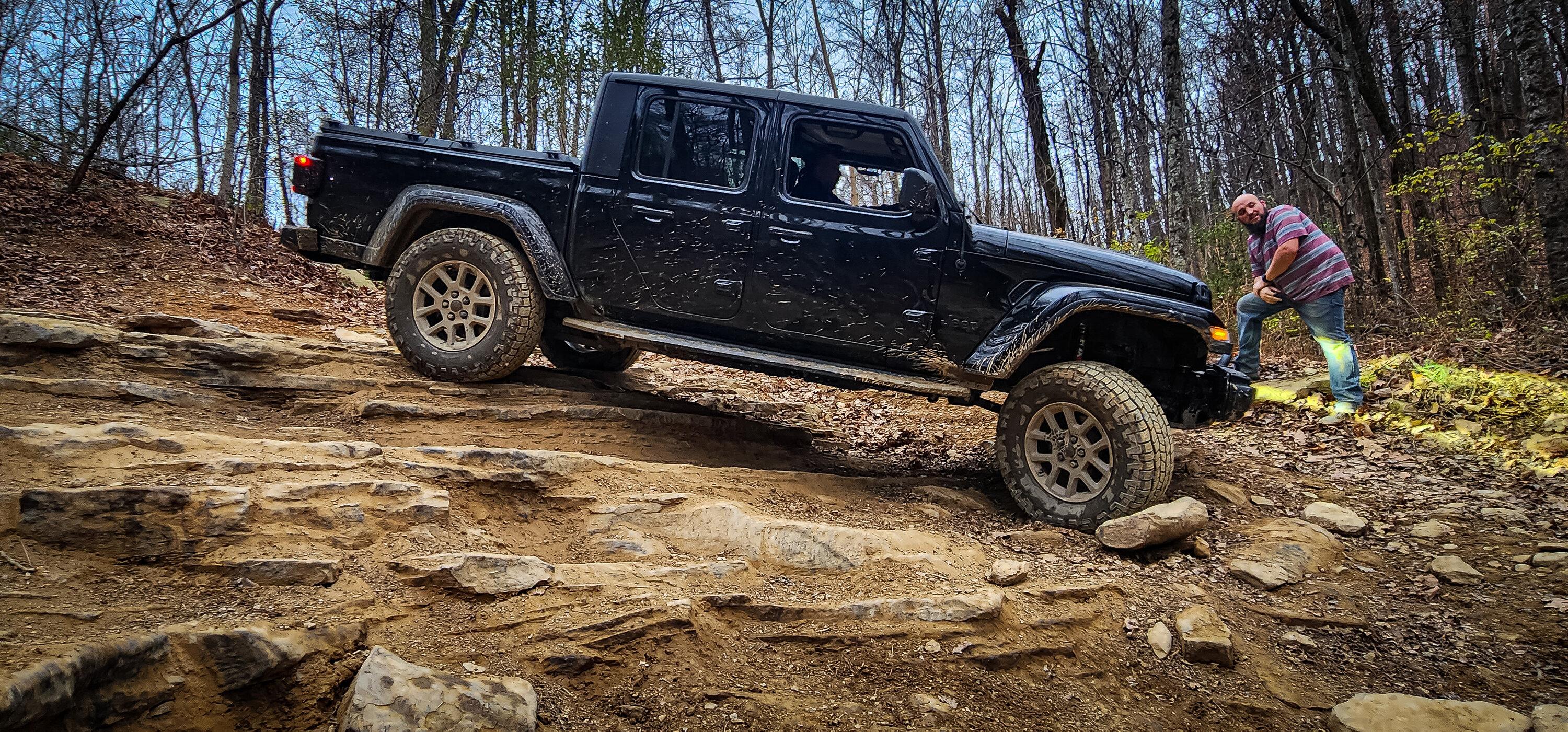 Jeep Gladiator Gladiator Glamour Shots C3B5938E-B59C-448D-A023-C0CDA9550B4E