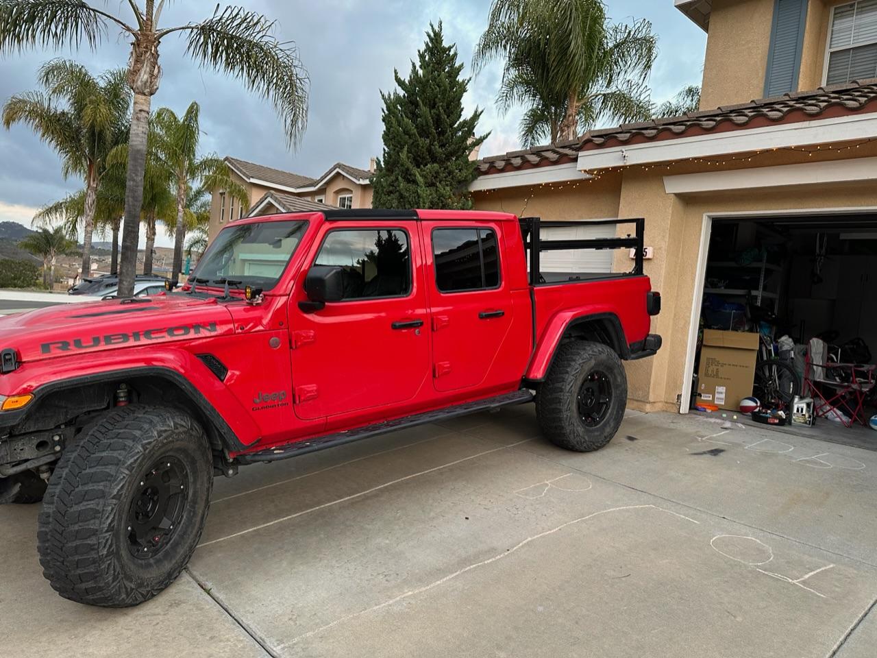 Jeep Gladiator DIY Aluminum Extrusion T Slot Rack for BAK Revolver x4s CEBBF39C-1B15-46EE-80B4-86F00BB40C95